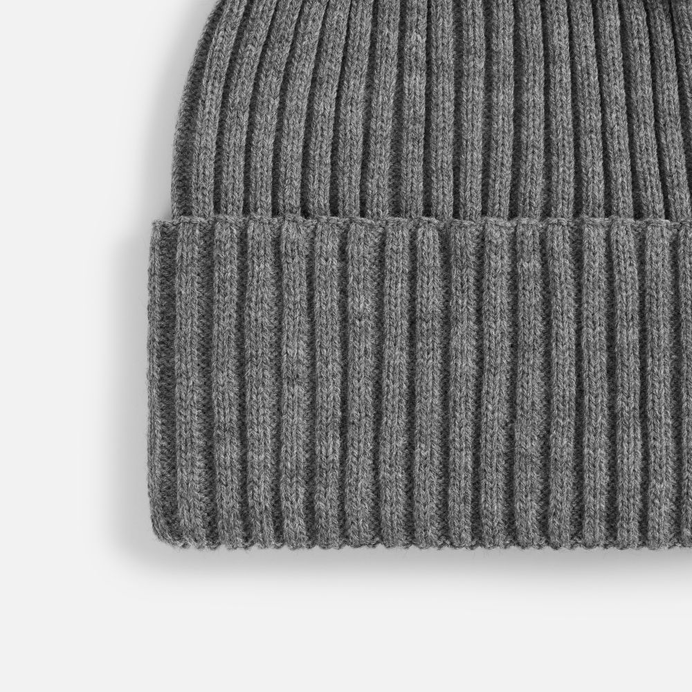 Шапка Yong, серый меланж (эбонит)-1