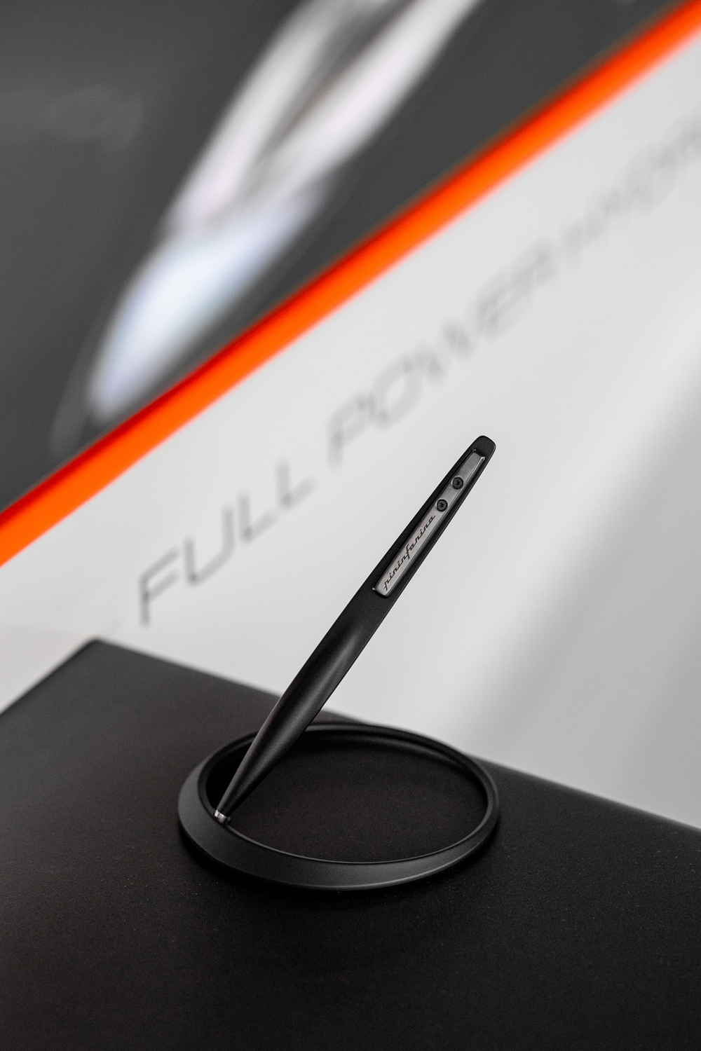 Вечная ручка Pininfarina SPACE X BLACK-11