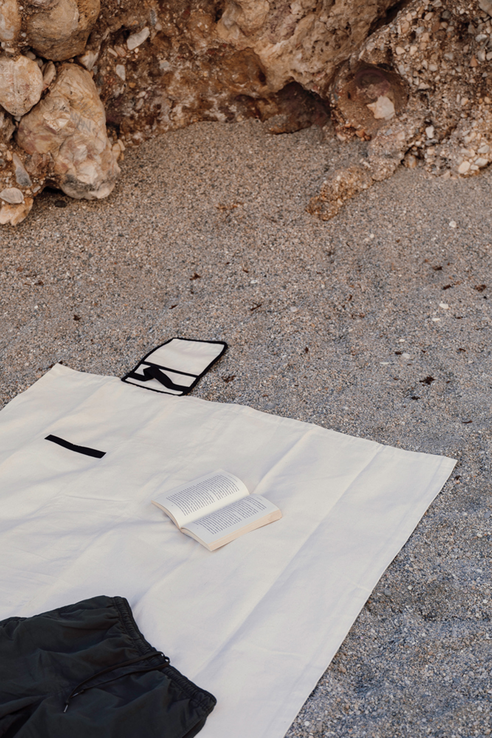 Плед для пикника VINGA Volonne из переработанного канваса и rPET AWARE™, 130х170 см-2
