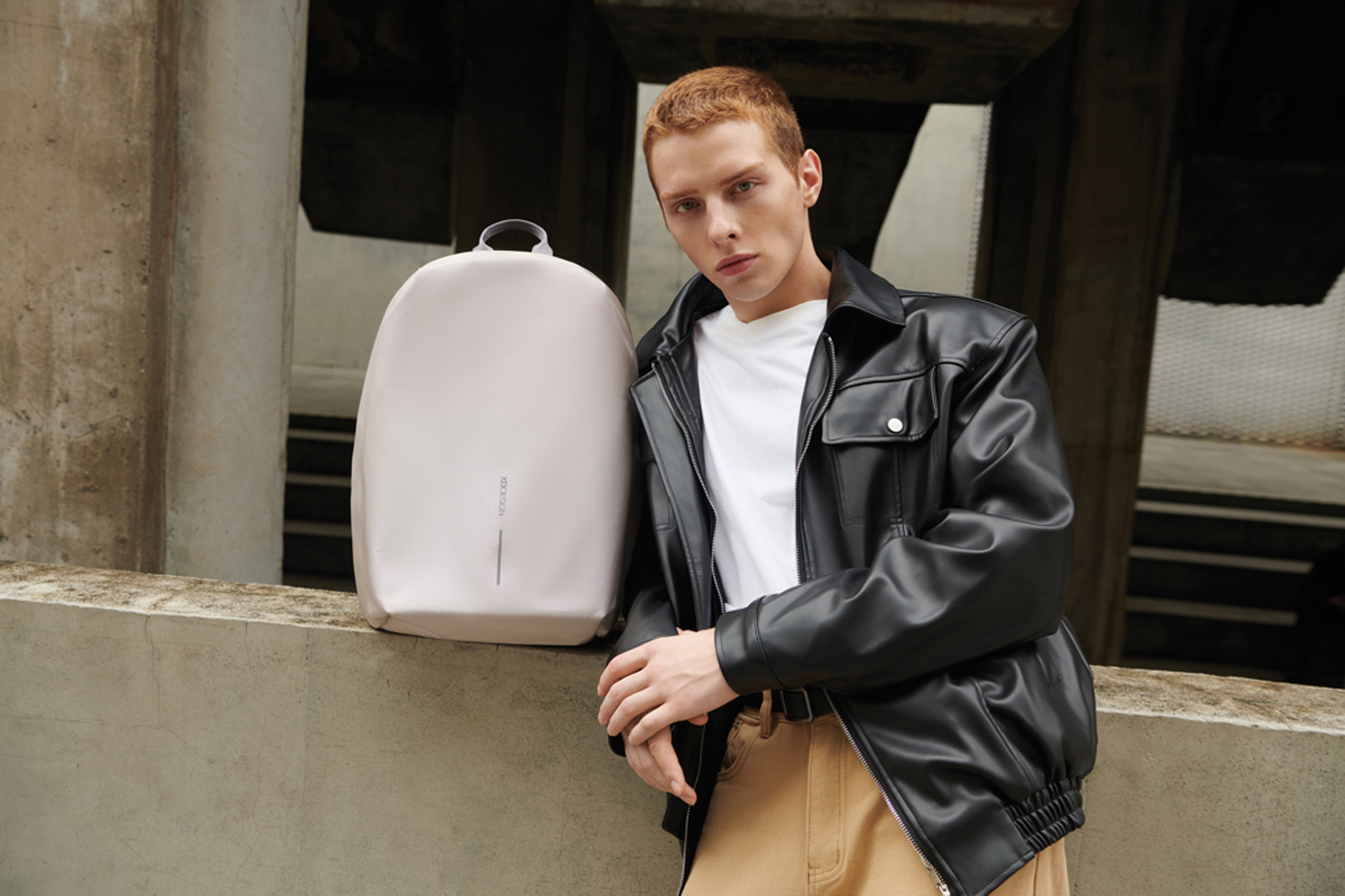 Антикражный рюкзак Bobby Soft-15