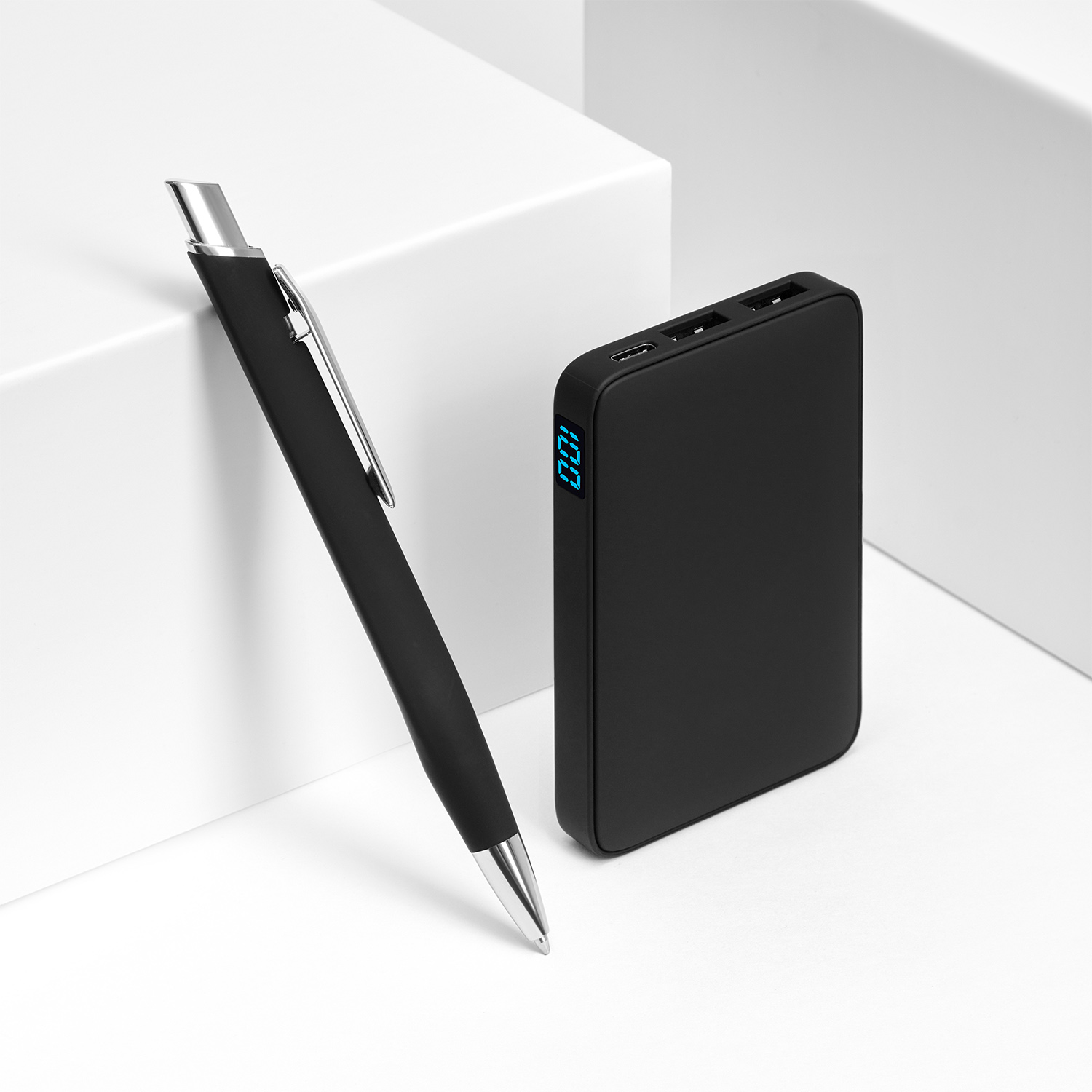 Внешний аккумулятор с подсветкой Анкор (Ancor) 5000 mAh, черный-7