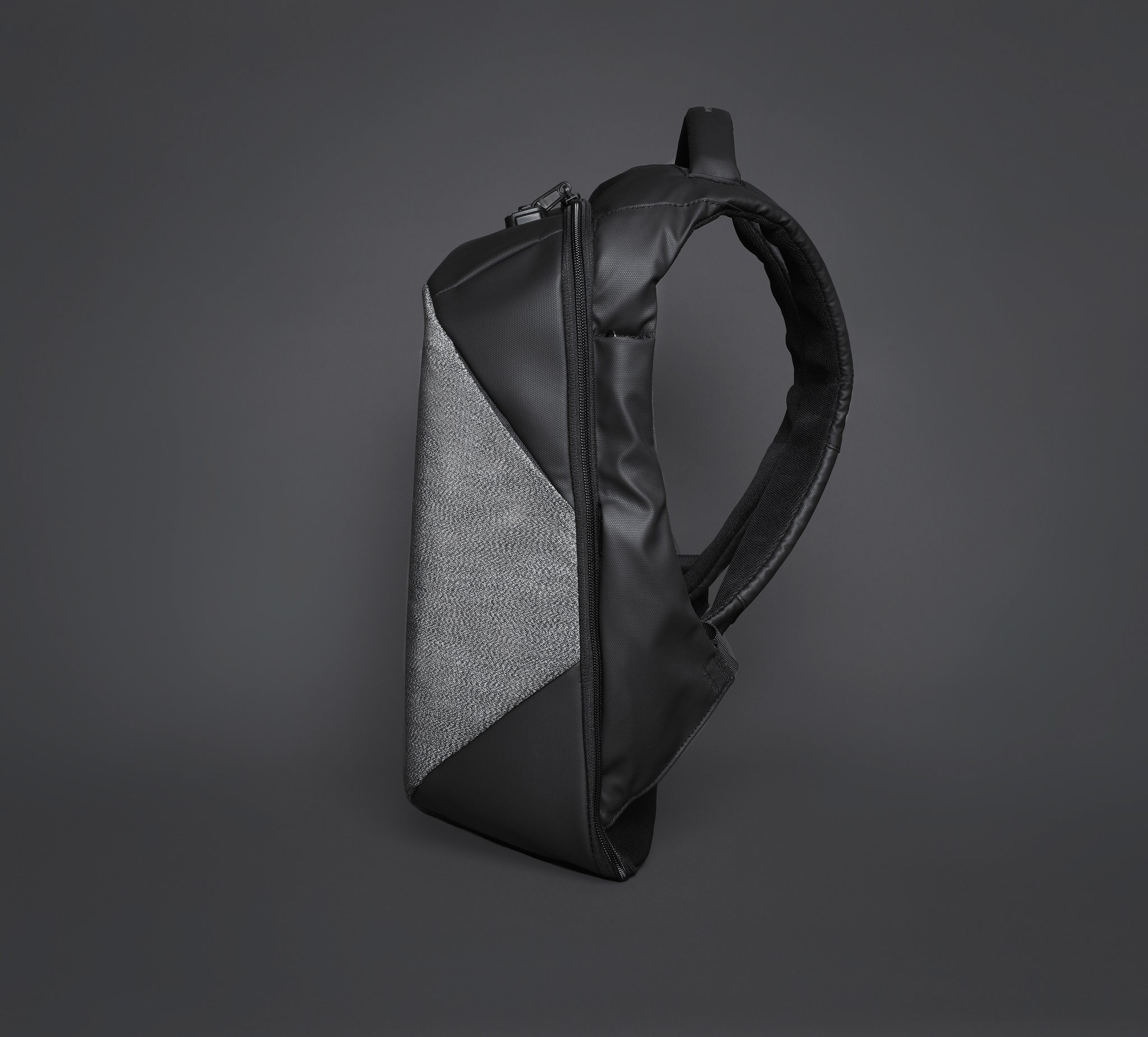 Рюкзак ClickPack Pro 46х34х16 см, комбинированный черный/серый-2