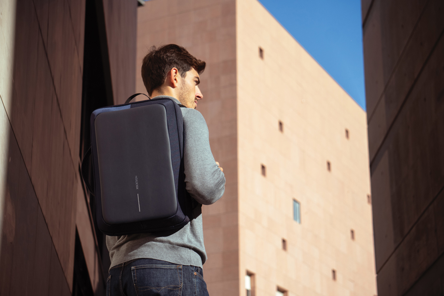 Сумка-рюкзак XD Design Bobby Bizz 2.0 с защитой от карманников-18