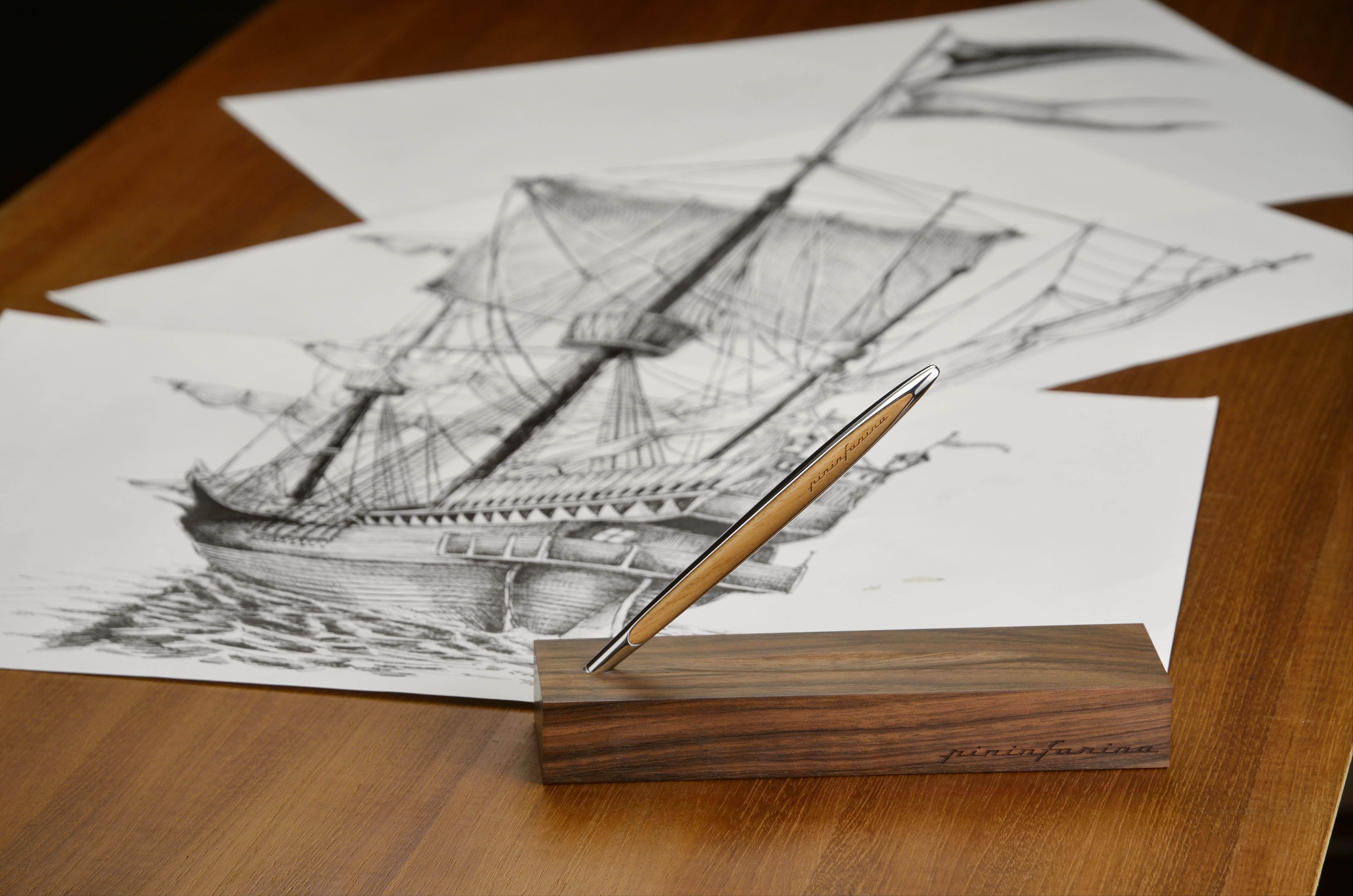 Шариковая ручка Pininfarina Cambiano Ink SHINY CHROME-11