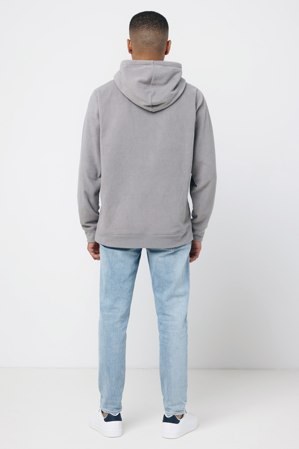 Худи Iqoniq Trivor из переработанного полиэстера AWARE™, унисекс, 240 г/м²-9