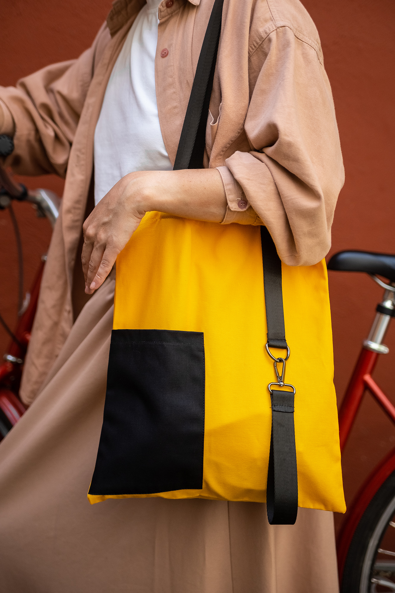 Шоппер Superbag Color (жёлтый с чёрным)-5