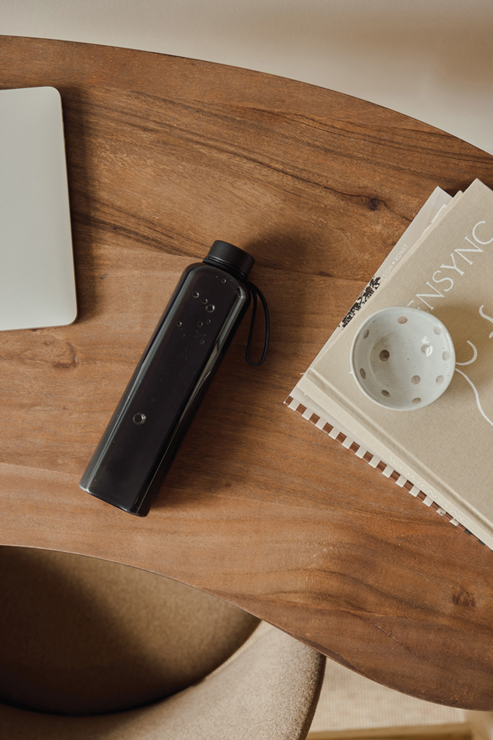 Бутылка VINGA Arch из rPET RCS, 550 мл-1