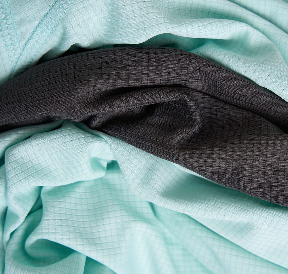 Футболка спортивная женская Vortex Women, черная-2