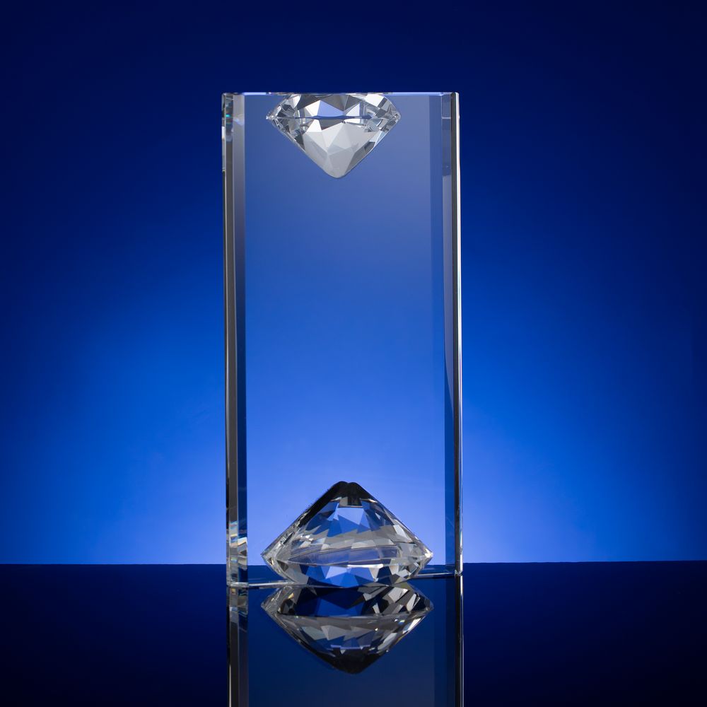 Стела Incrystal-2