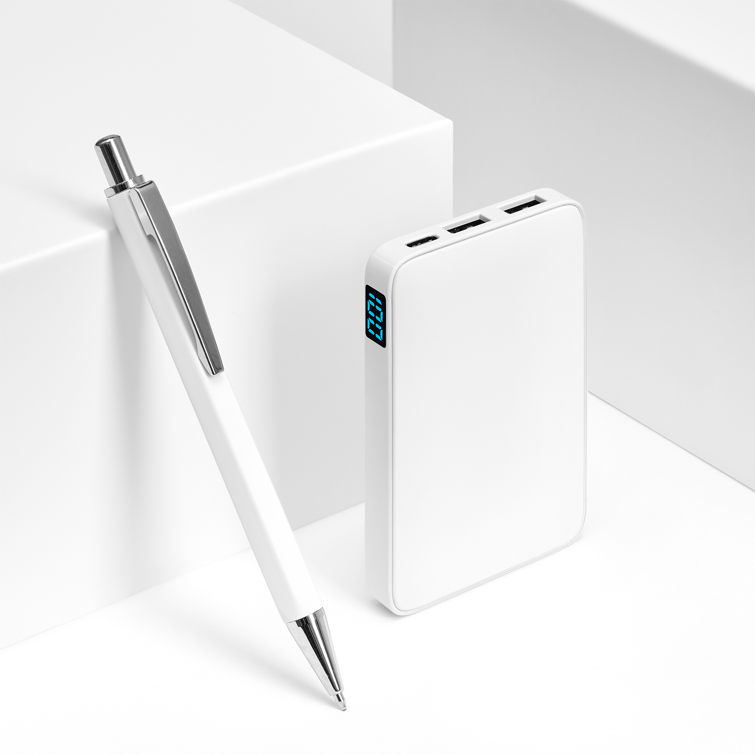 Внешний аккумулятор с подсветкой Анкор (Ancor) 5000 mAh, белый-8
