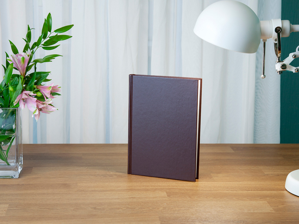 Ежедневник недатированный А5 Ideal New, коричневый-3