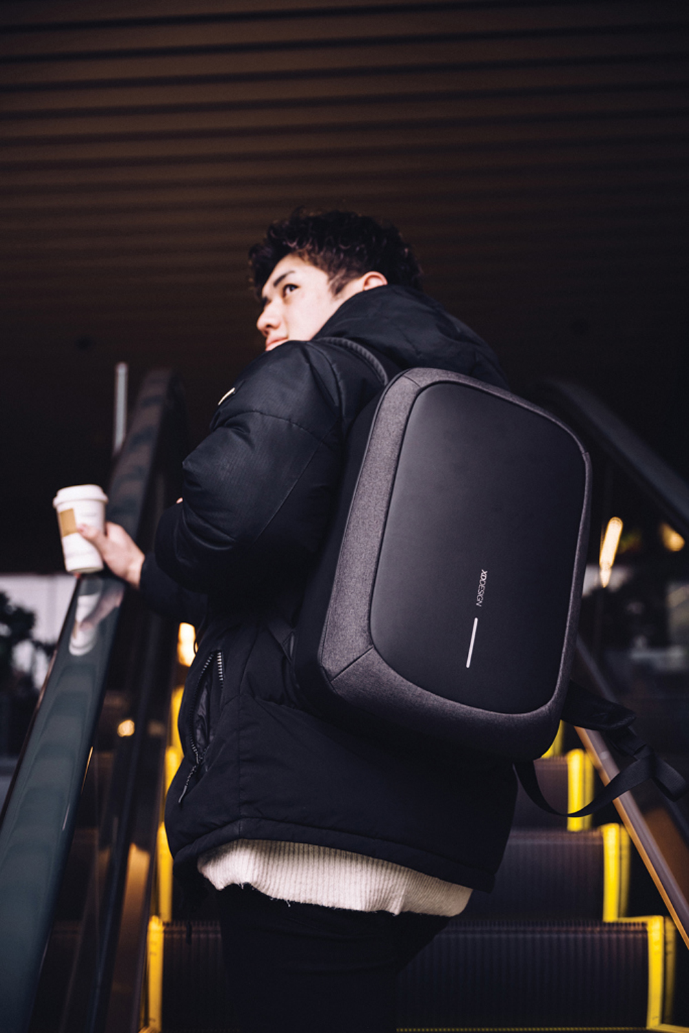 Антикражный рюкзак Bobby Edge из rPET AWARE™, 16’’-48