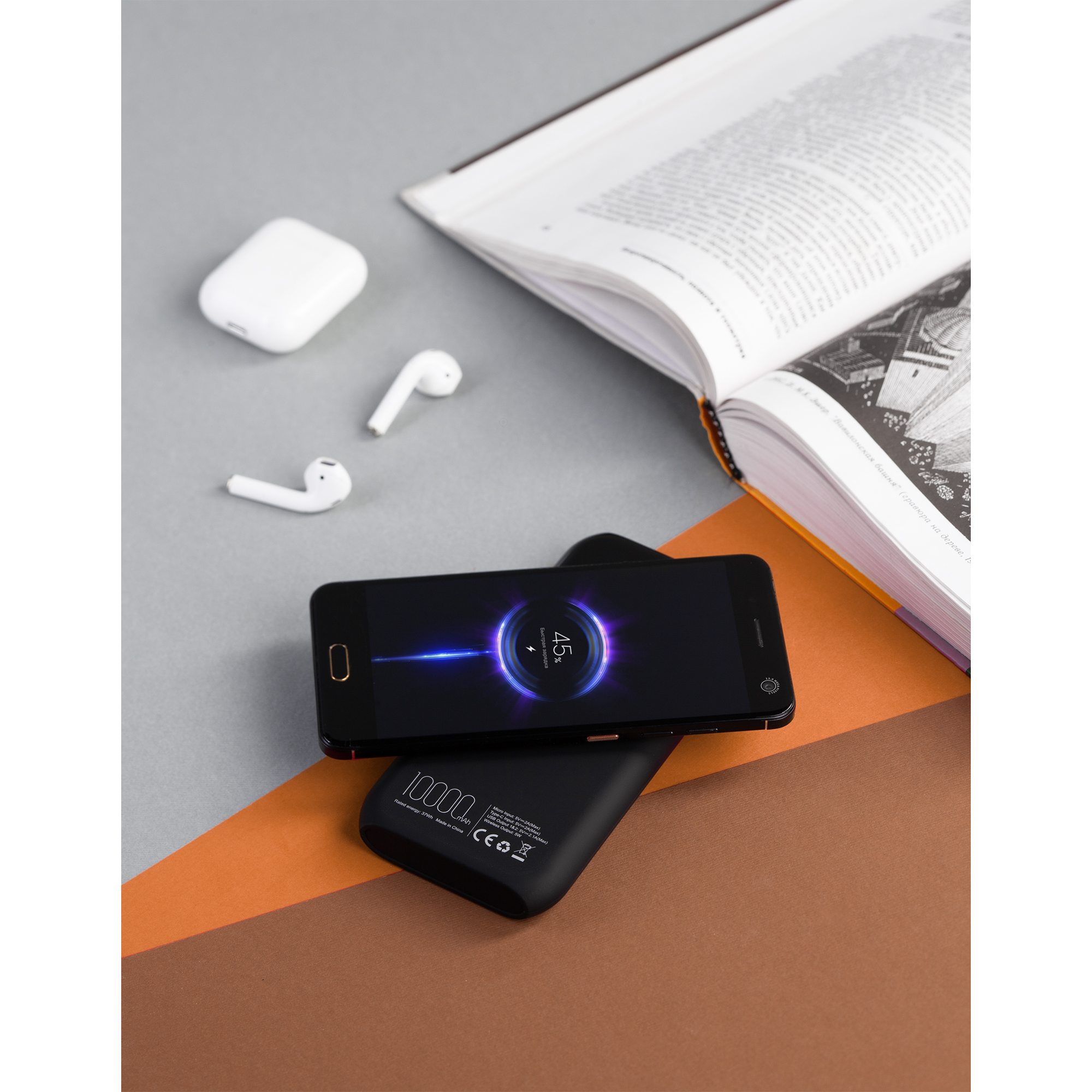 Беспроводное зарядное устройство "ShineMax SOFTTOUCH", 10000 mAh с подсветкой логотипа и цифровым индикатором заряда-1
