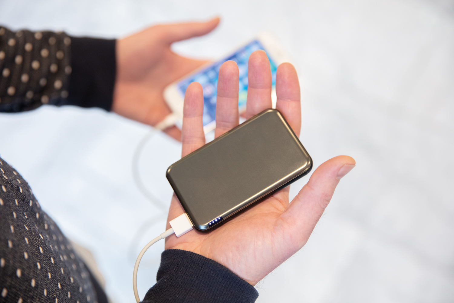 Карманный внешний аккумулятор на 5000 мАч-3