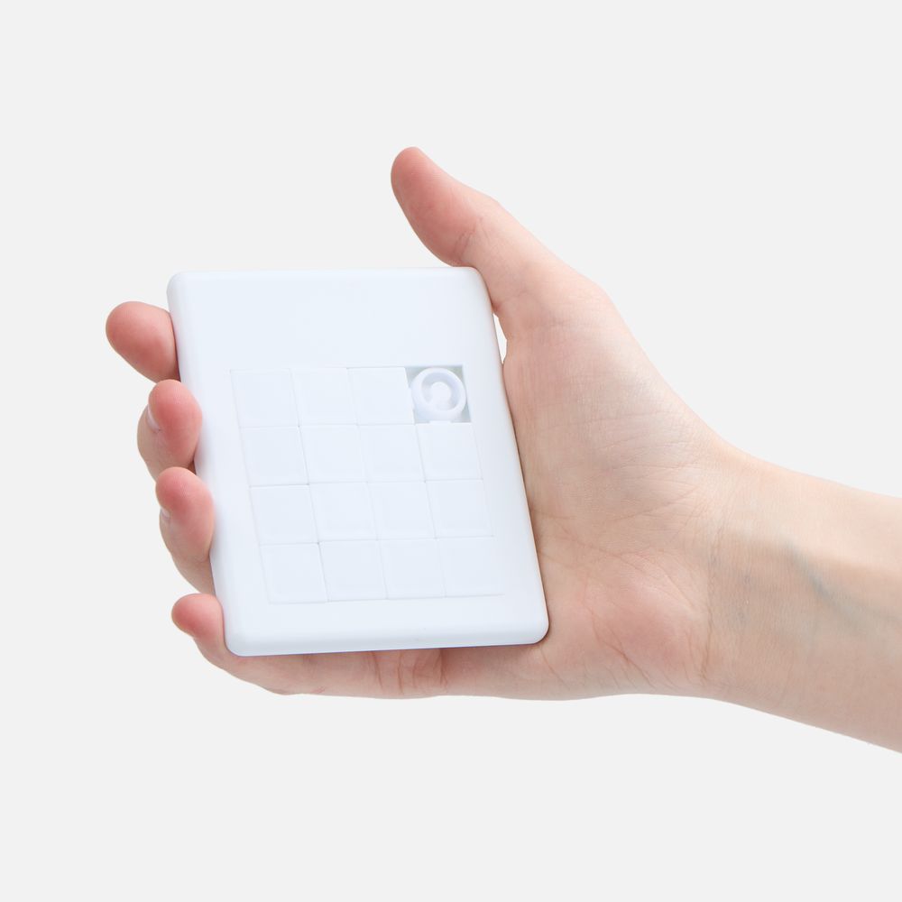 Головоломка «Пятнашки», белая-1