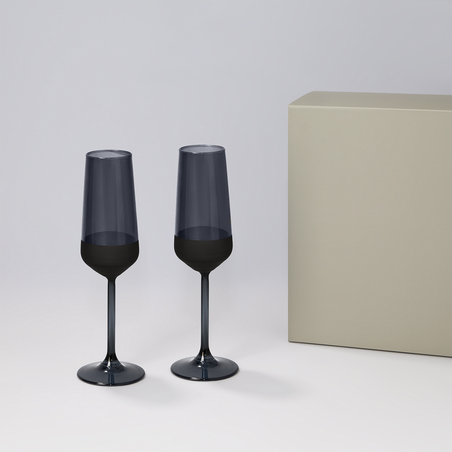 Подарочный набор 2 бокала для шампанского Блэк Эдишн (Black Edition) в серой коробке-0