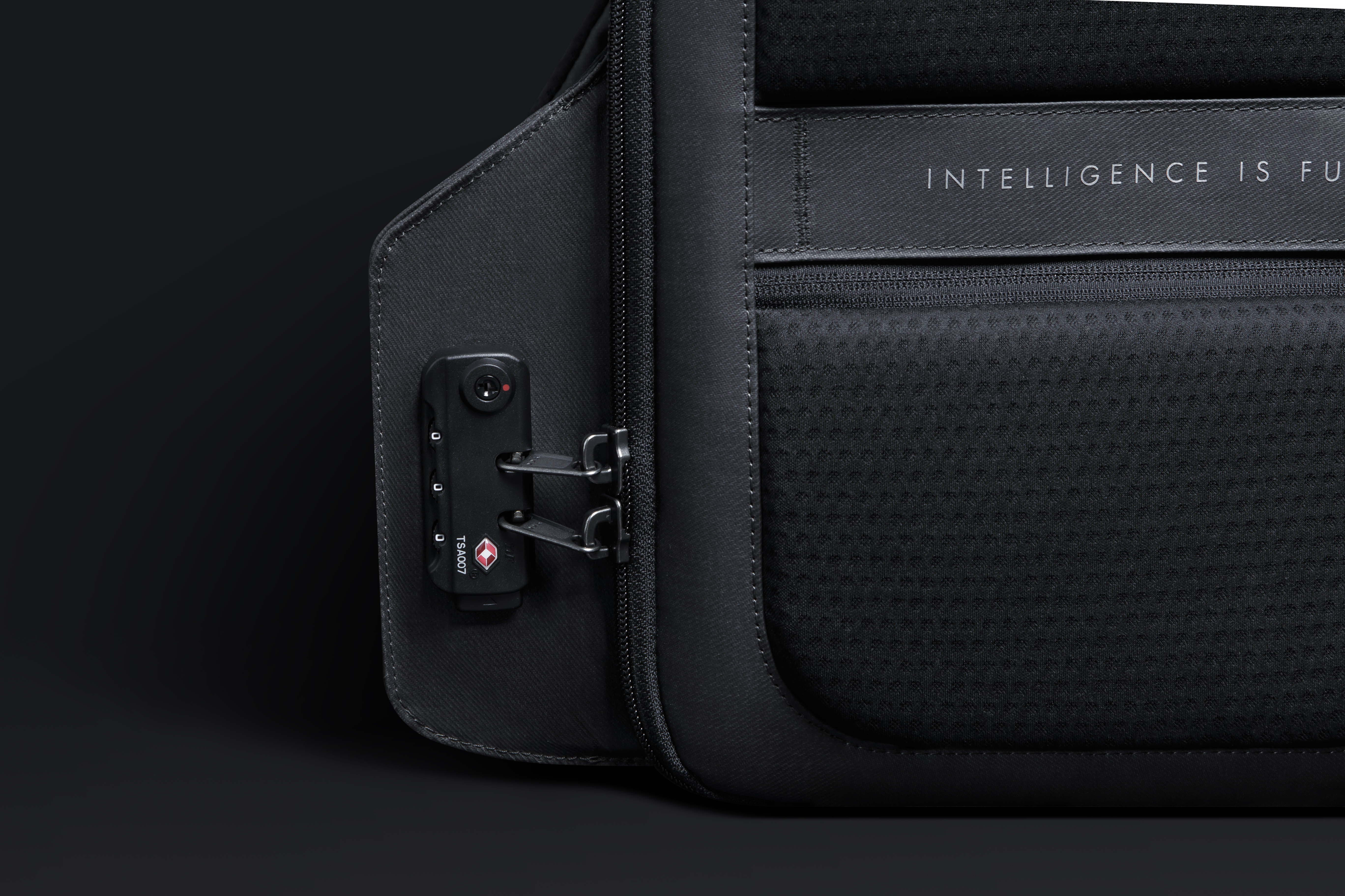 Рюкзак HiPack 43х33х16 см, черный-14