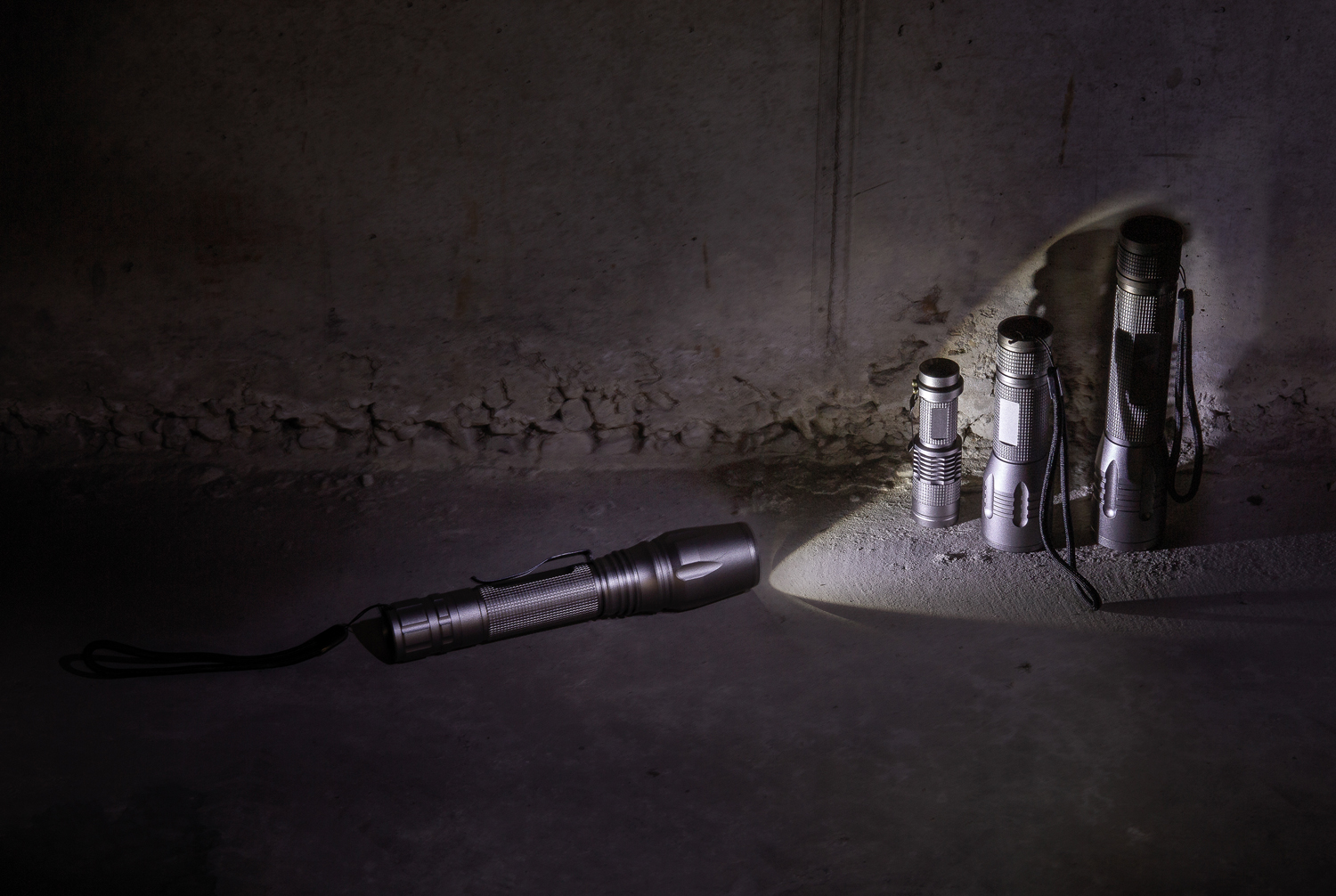 Фонарик CREE heavy duty, 10W-4