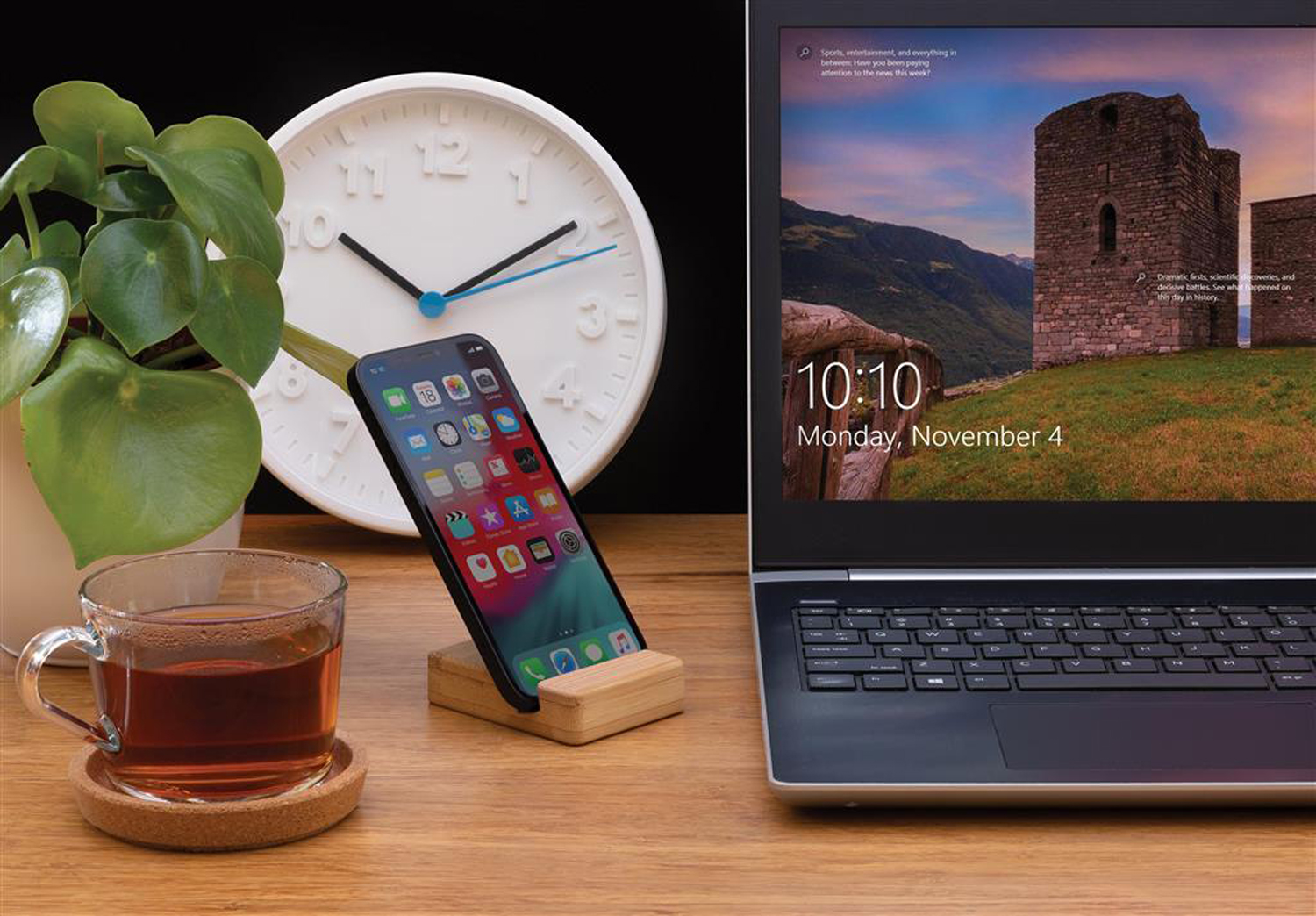 Подставка для телефона Bamboo-3