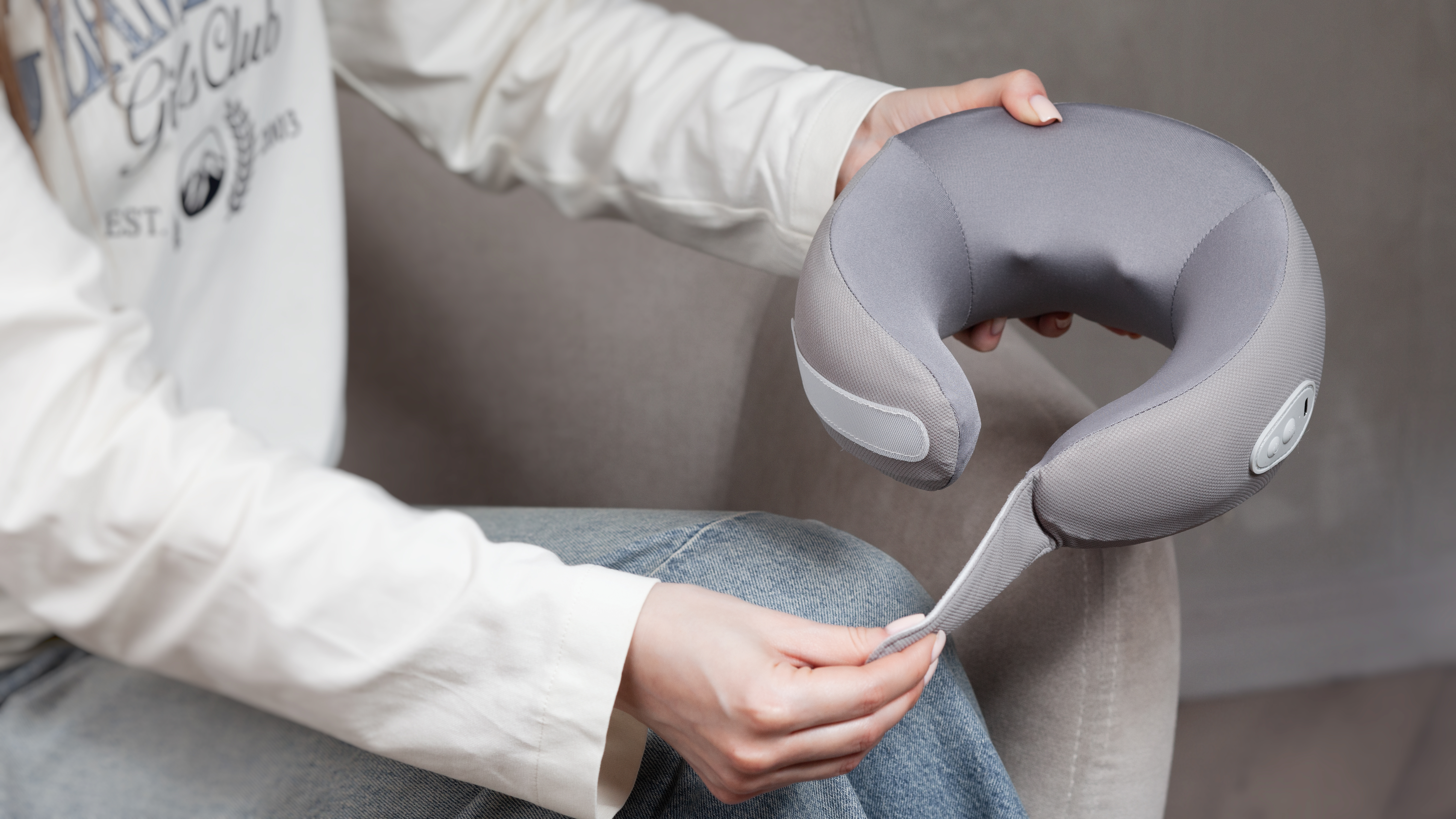 Подушка-массажер "Hug" с функцией обогрева-4