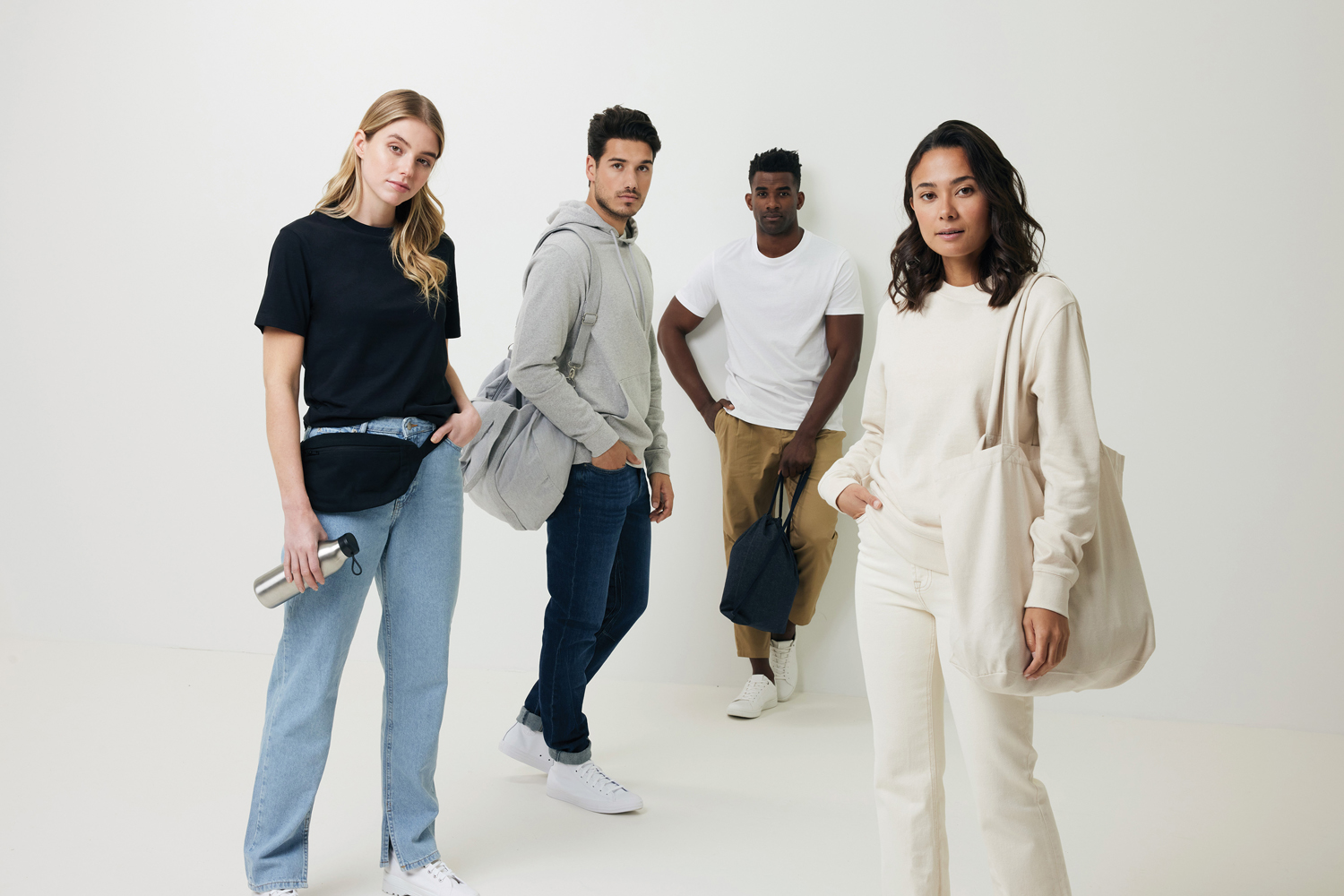 Худи Iqoniq Torres из переработанного неокрашенного хлопка, унисекс, 340 г/м²-3