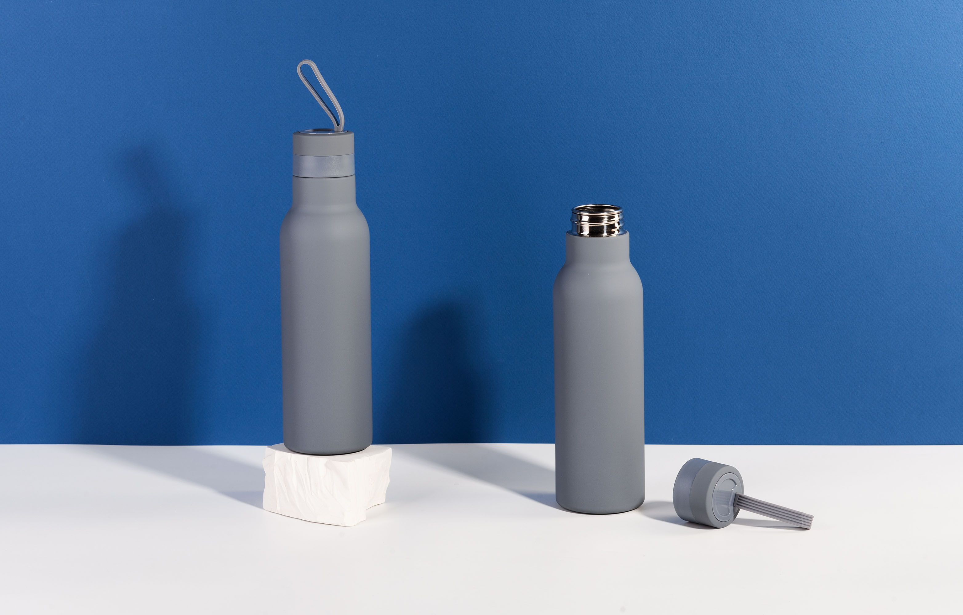 Бутылка для воды "Фитнес" 700 мл, покрытие soft touch-7