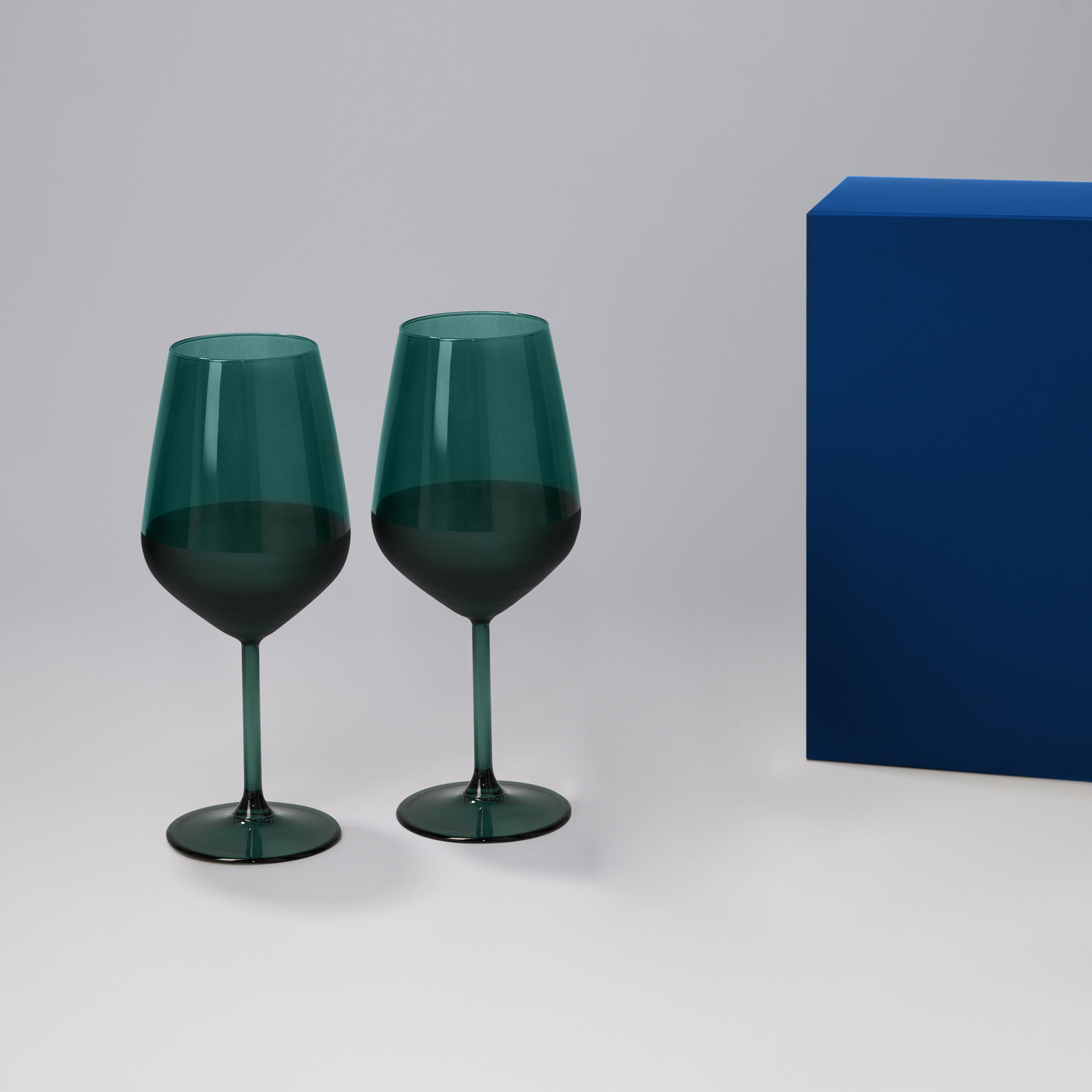 Подарочный набор 2 бокала для вина Эмеральд (Emerald) в синей коробке-0