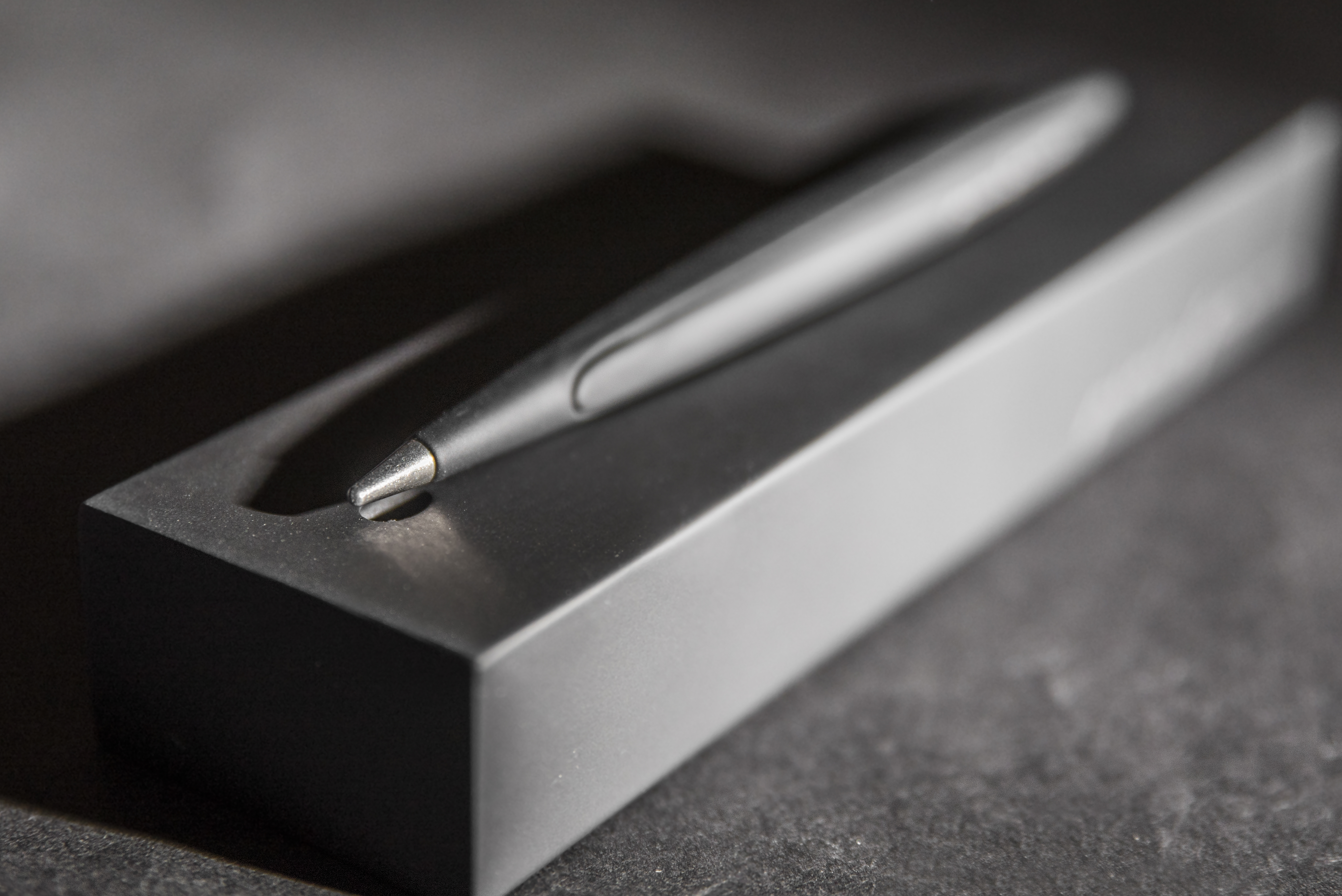 Вечная ручка Pininfarina Cambiano STEALTH BLACK-14