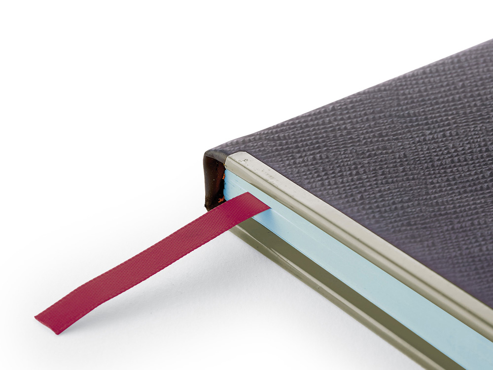 Ежедневник А5 недатированный Bridge, черный/серебристый-1