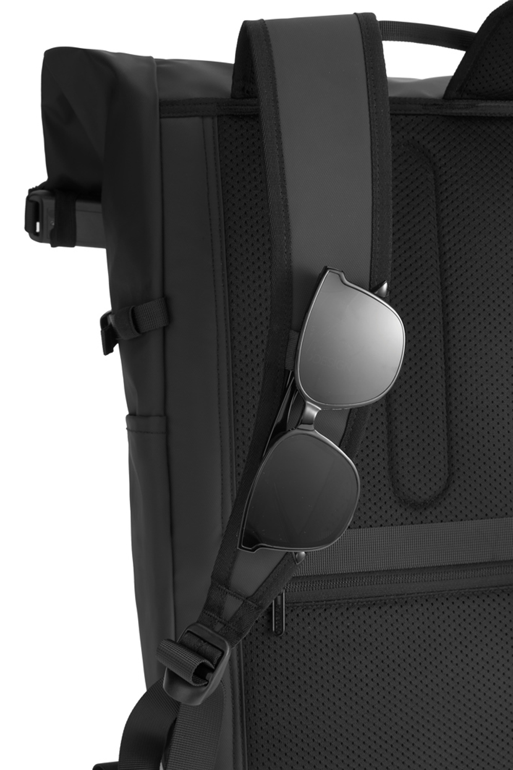 Антикражный рюкзак Urban Roll-top, черный-19