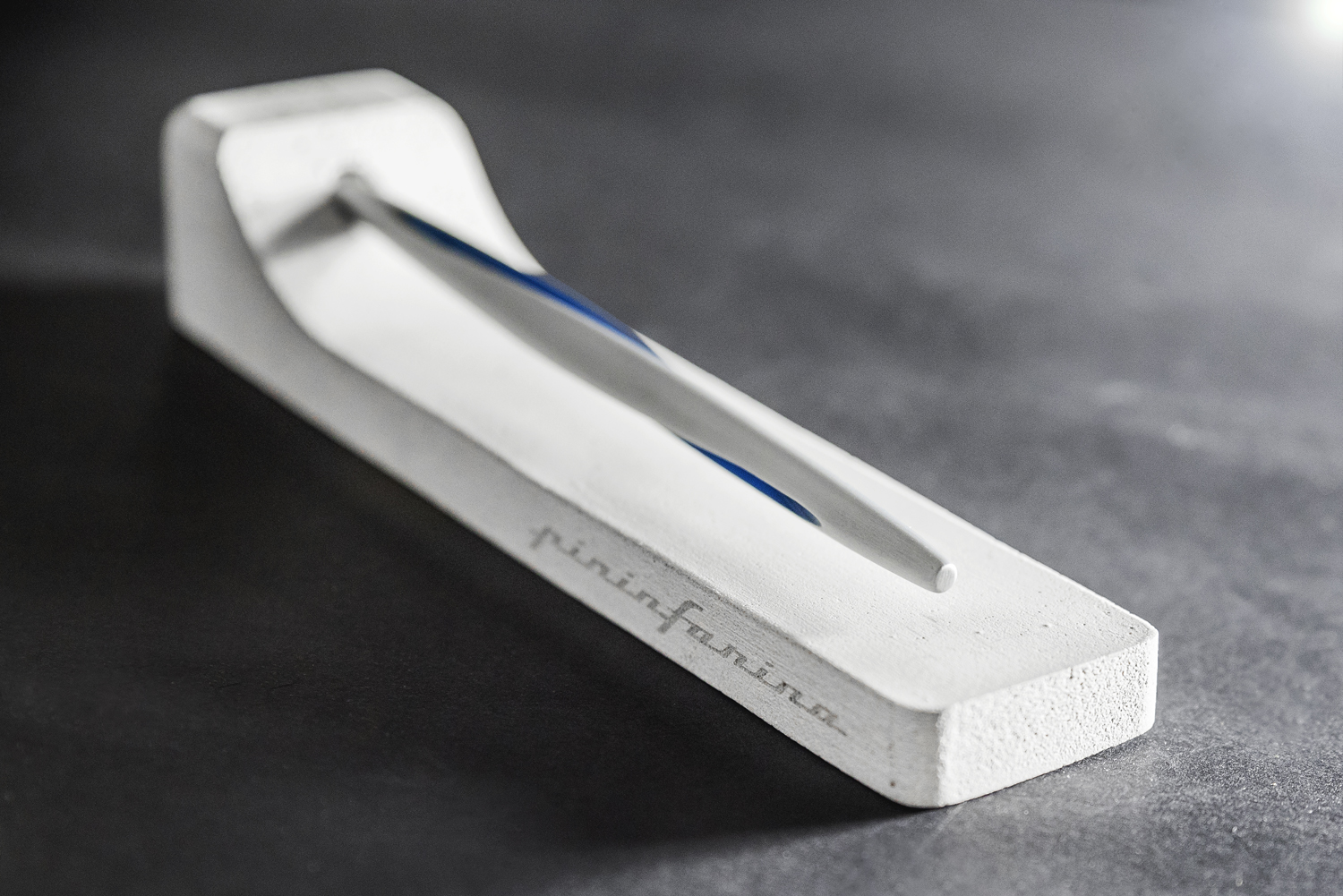 Вечная ручка Pininfarina Aero BLUE-11