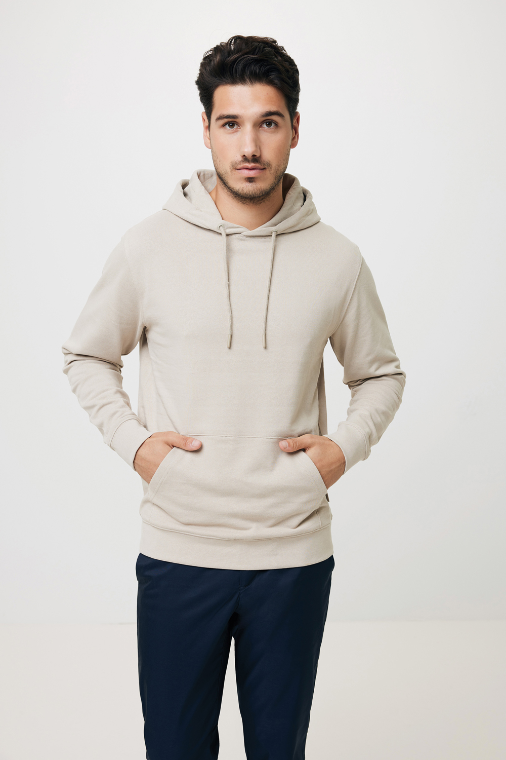 Худи Iqoniq Jasper из переработанного хлопка, унисекс, 340 г/м²-33