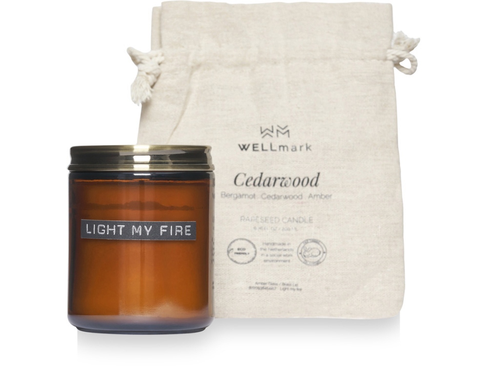 Wellmark свеча с ароматом кедрового дерева среднего размера - Amber heather-0
