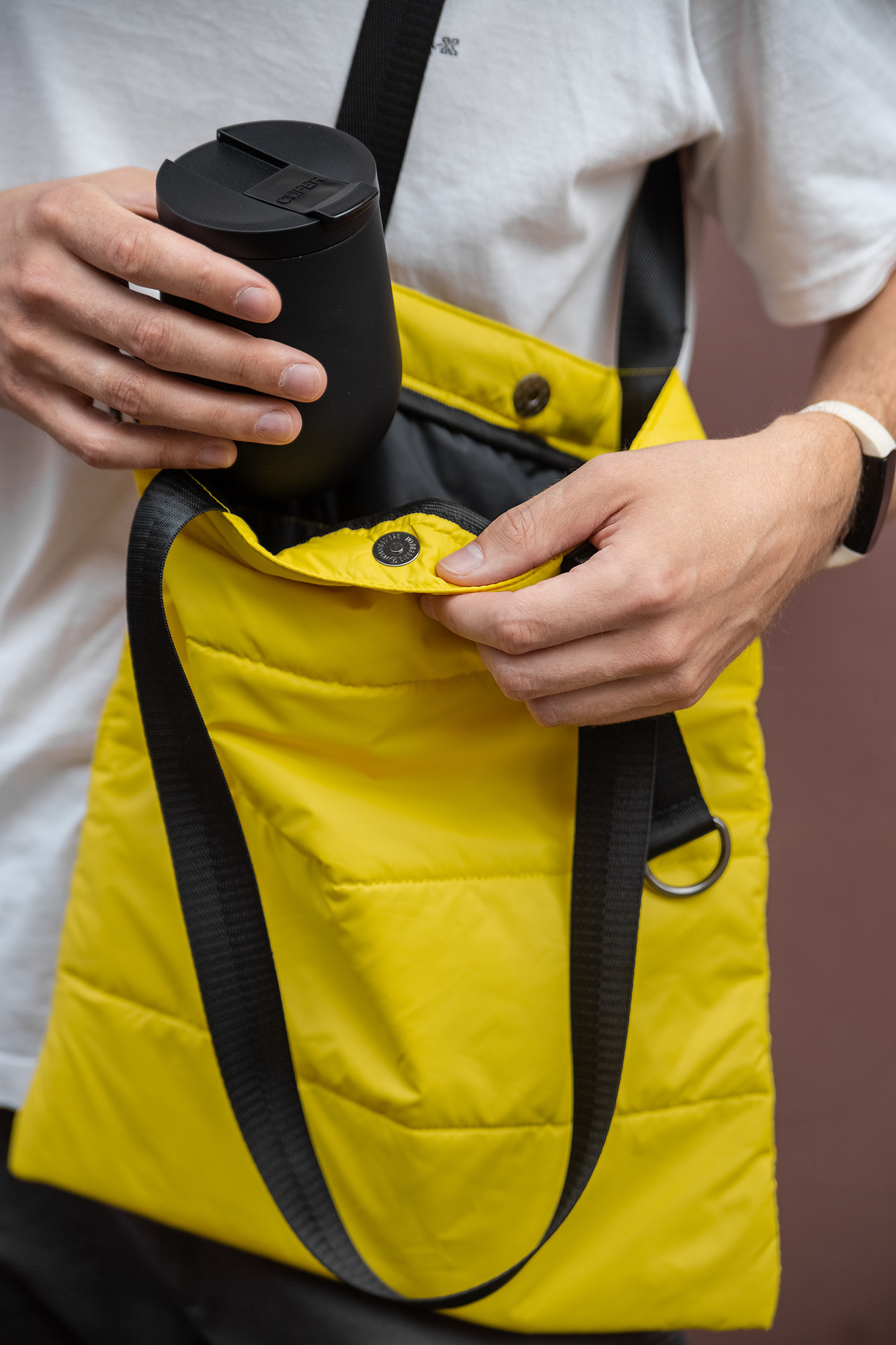 Шоппер Superbag Bubble, с кнопкой (желтый с черным)-7