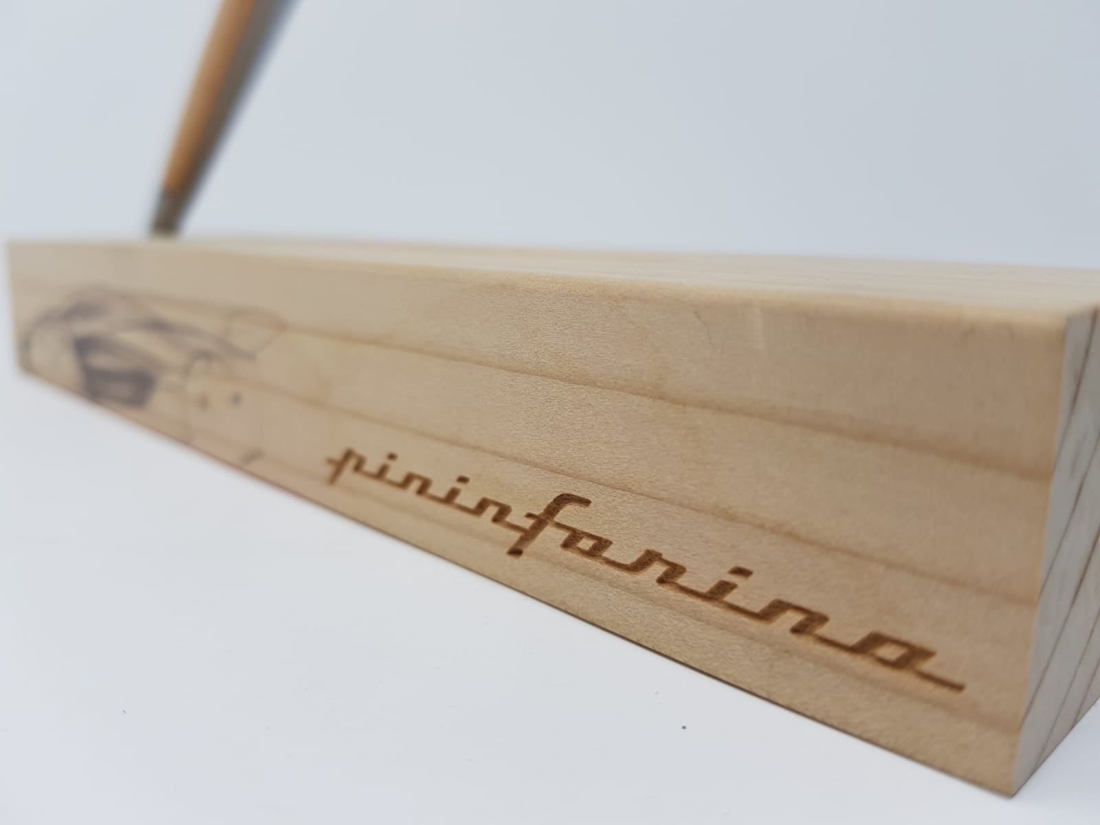 Вечная ручка Pininfarina Cambiano CEDARWOOD с принтом H2 SPEED-5
