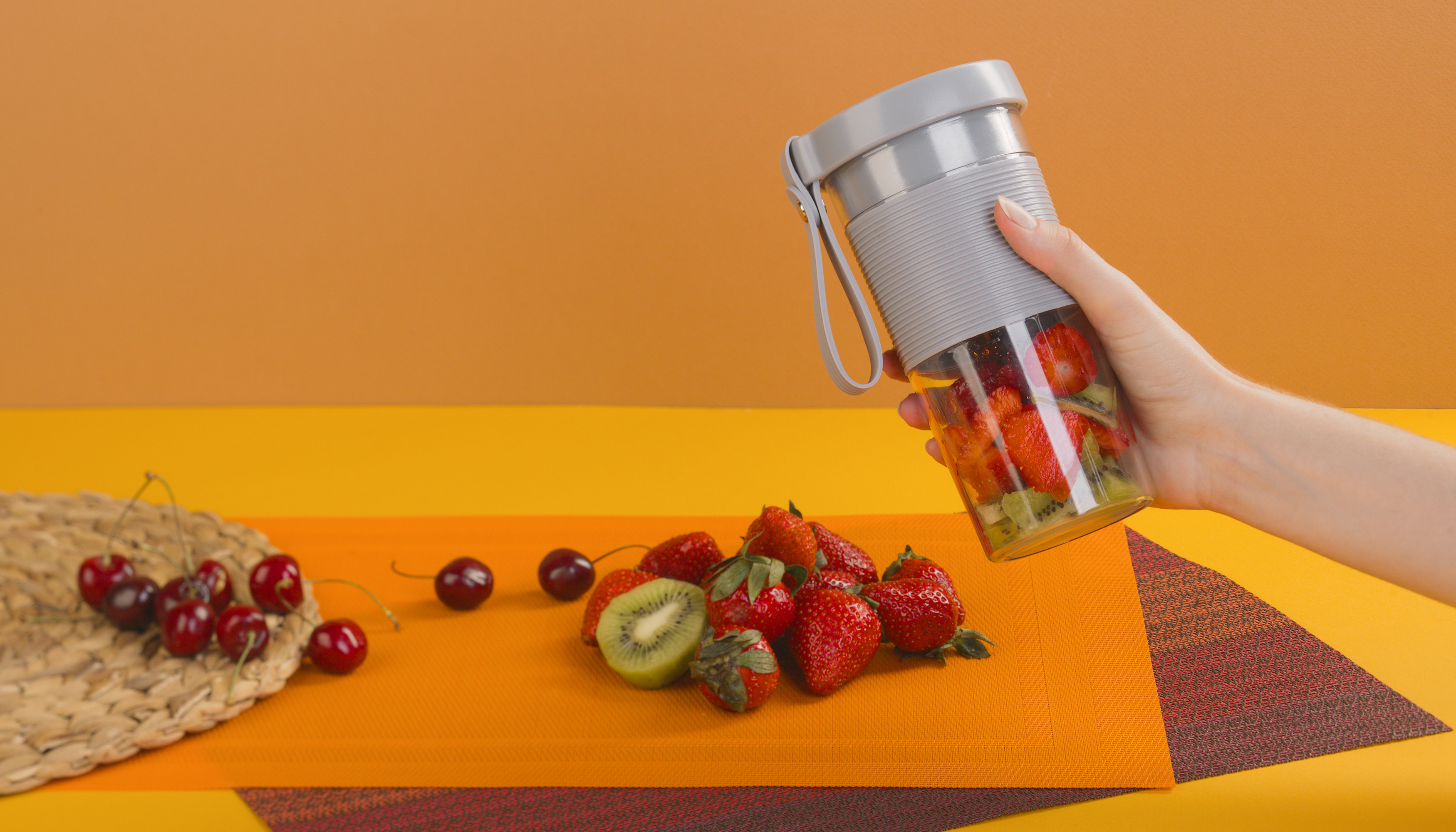 Портативный блендер "Smoozy"-1