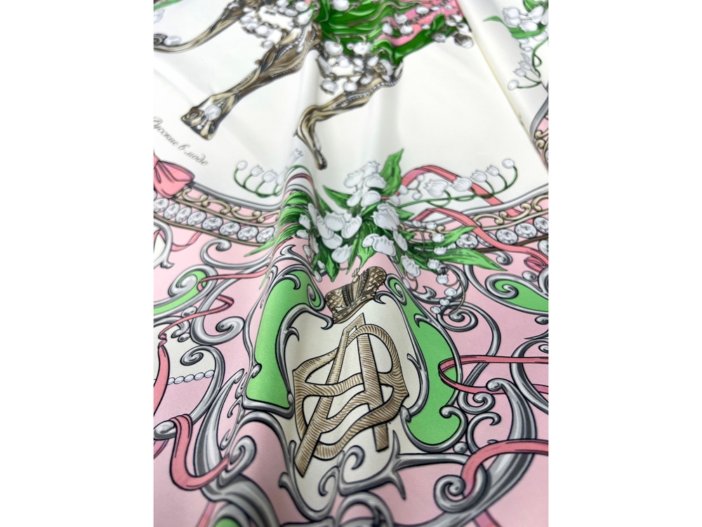 Набор: платок Ландыши и свеча Весенние цветы-4