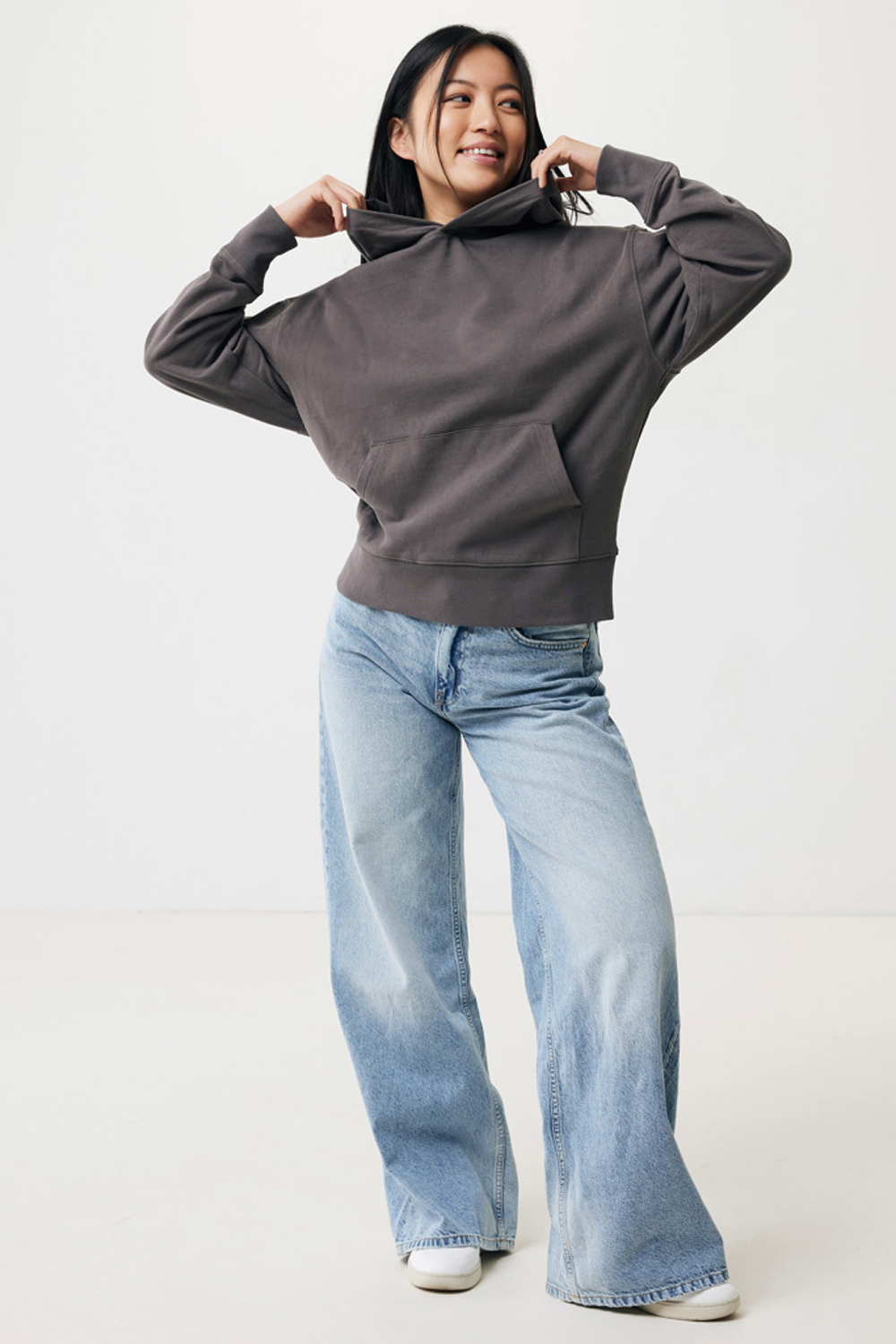 Худи Iqoniq Yoho из переработанного хлопка, свободный крой, унисекс, 340 г/м²-5