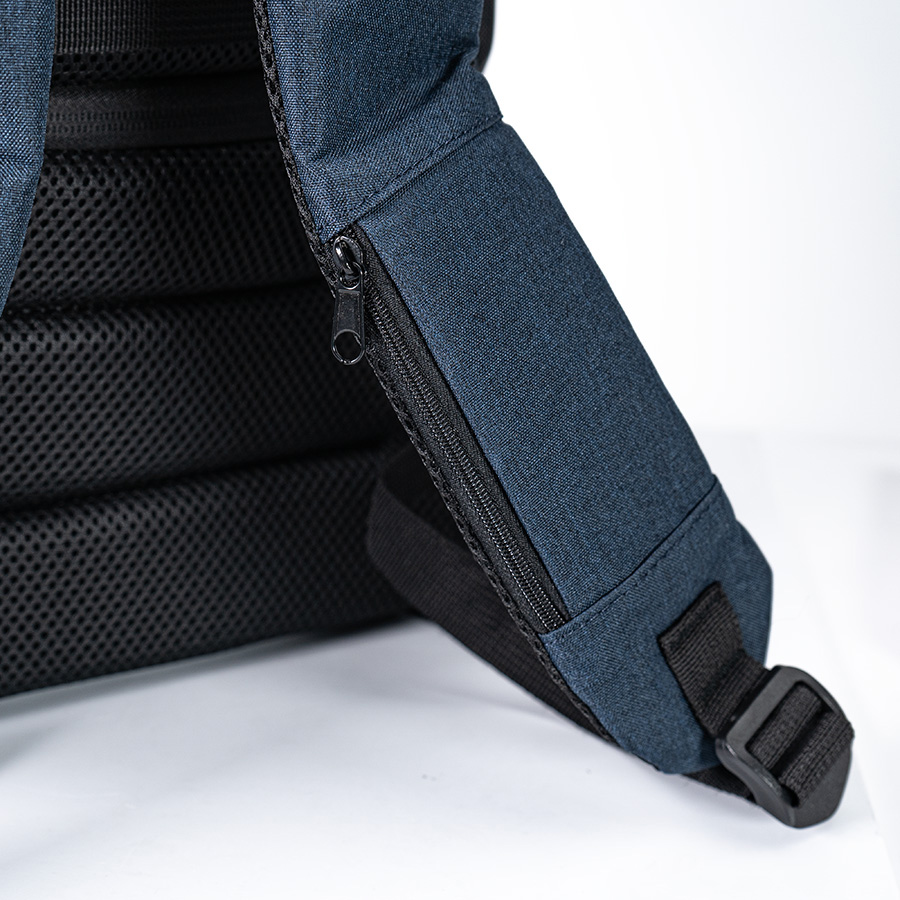 Рюкзак водостойкий "Hit", тёмно-синий, 45 х 31х14 см, 100% полиэстер , темно-синий, черный-6