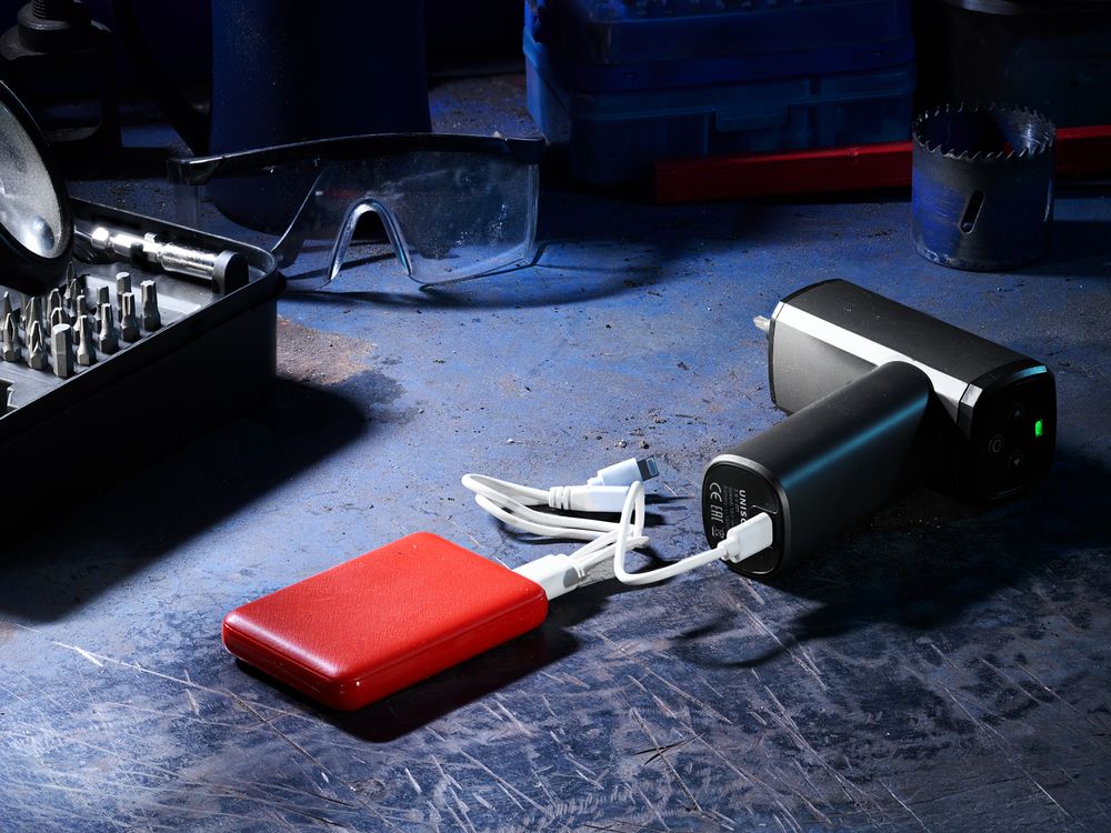 Отвертка аккумуляторная Propeller, черная-7