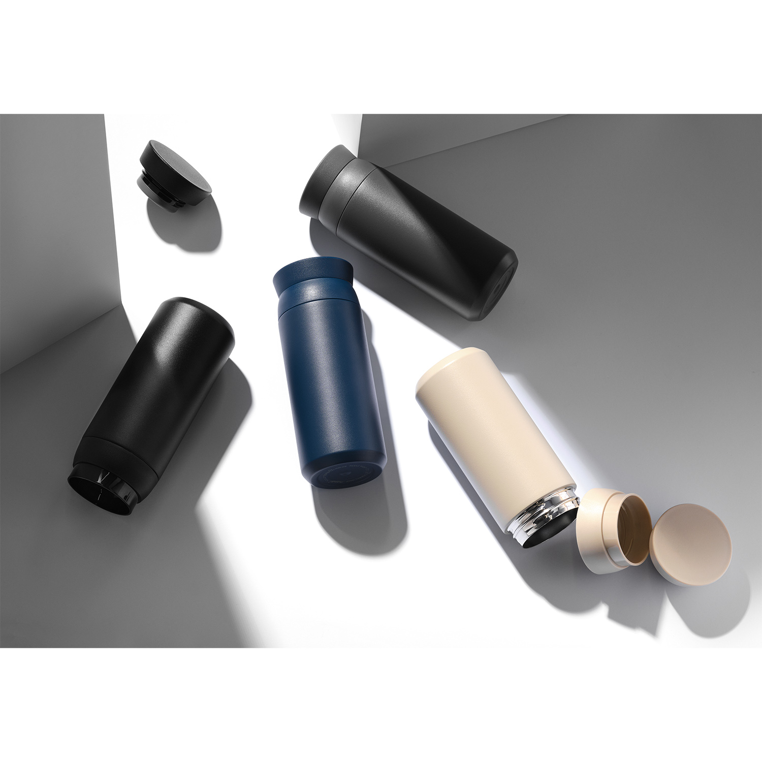 Термобутылка вакуумная герметичная Грейс, синяя-11