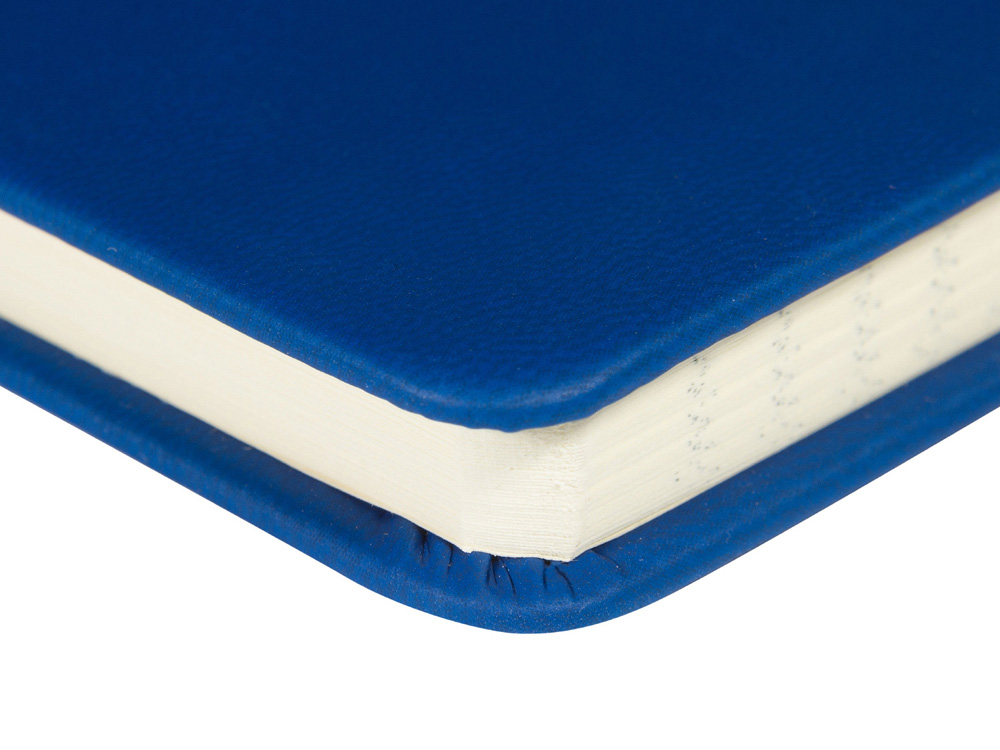 Ежедневник недатированный А5 Megapolis Velvet New, синий-1