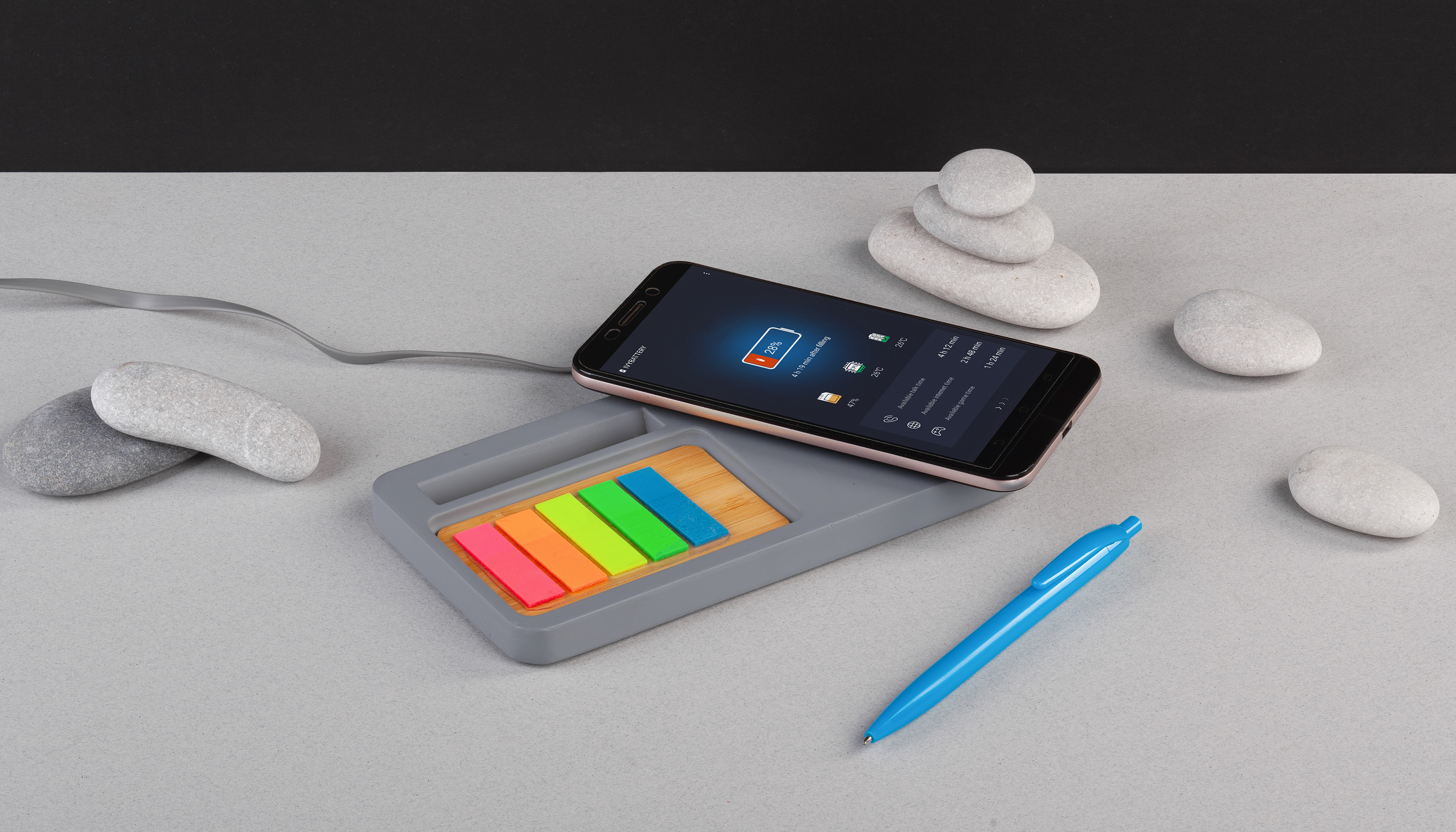 Настольный органайзер "Stonehenge" с беспроводным зарядным устройством, камень/бамбук-1