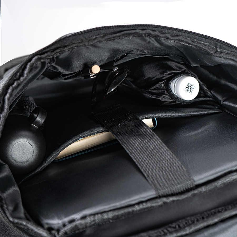 Рюкзак водостойкий "Hit", черный, 45х31х14 см, 100% полиэстер , черный-9