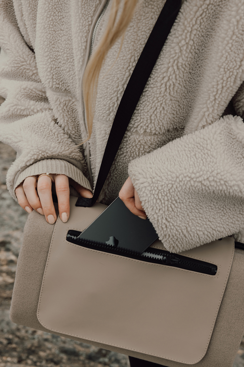 Плед для пикника VINGA Baltimore из переработанного полиэстера RCS, 150х130 см-4