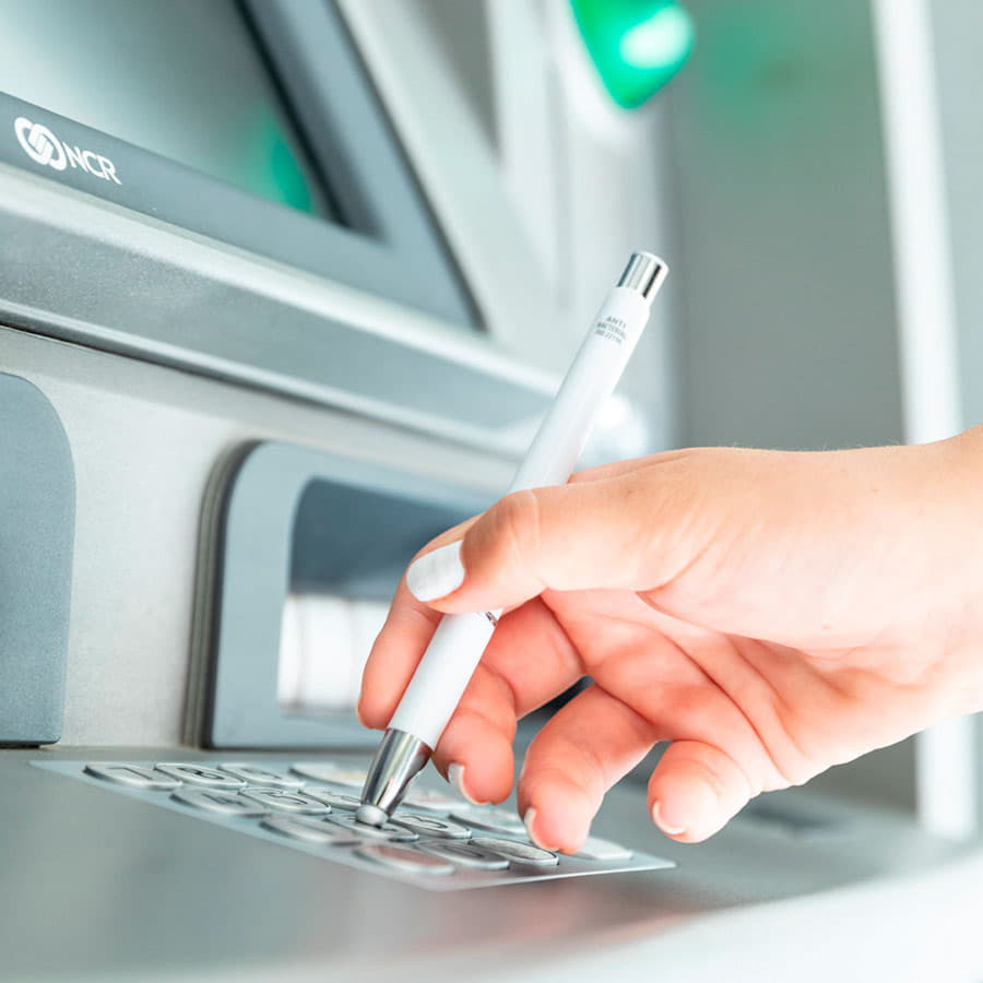 Шариковая ручка со стилусом TOPEN, белый, антибактериальный пластик, белый-8