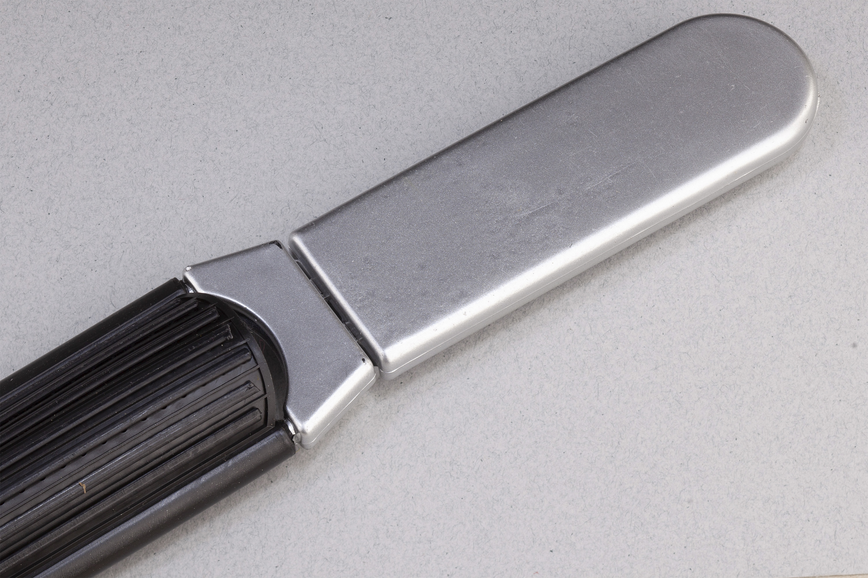 Расческа с зеркалом-3