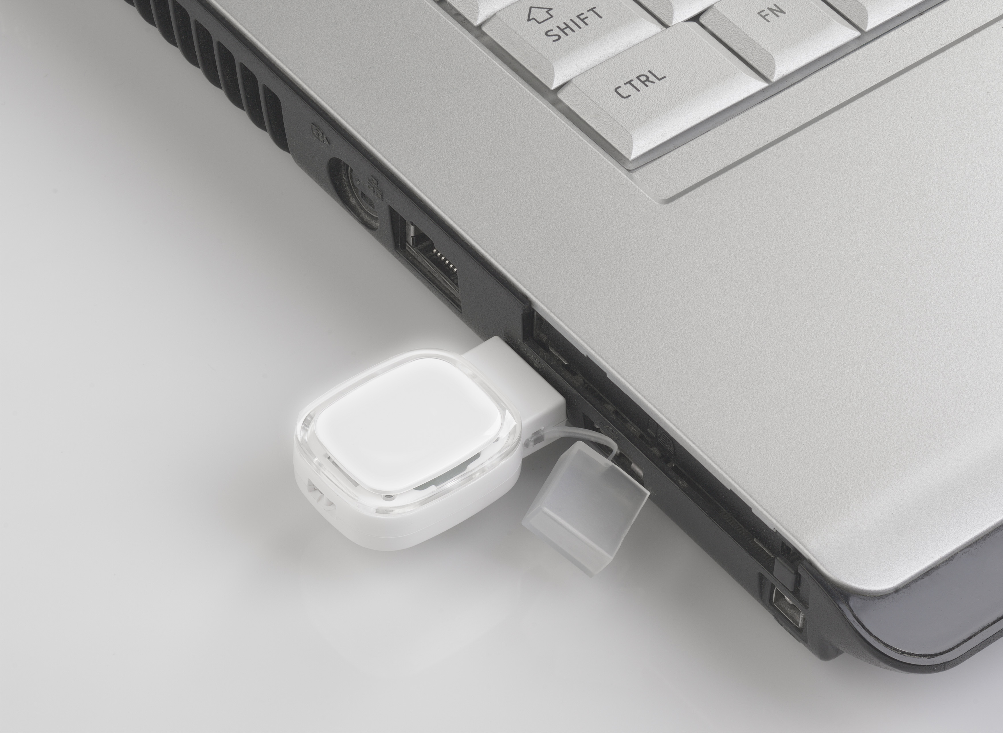 Флеш-карта 16 Гб с подсветкой логотипа-1