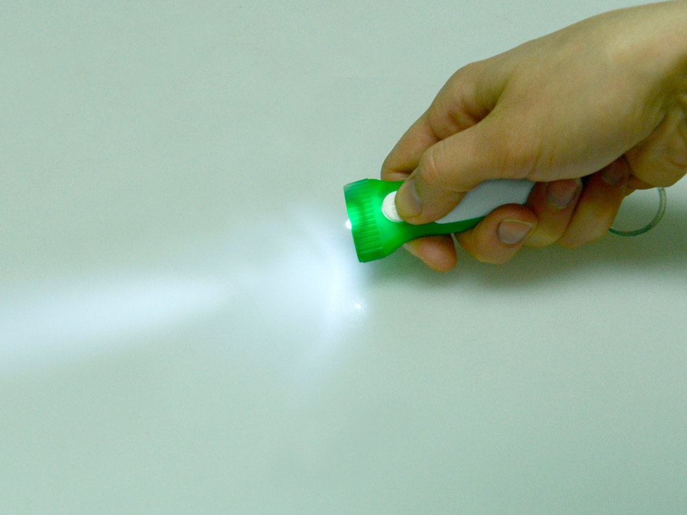 Брелок-фонарик Каяма, зеленый/белый-1