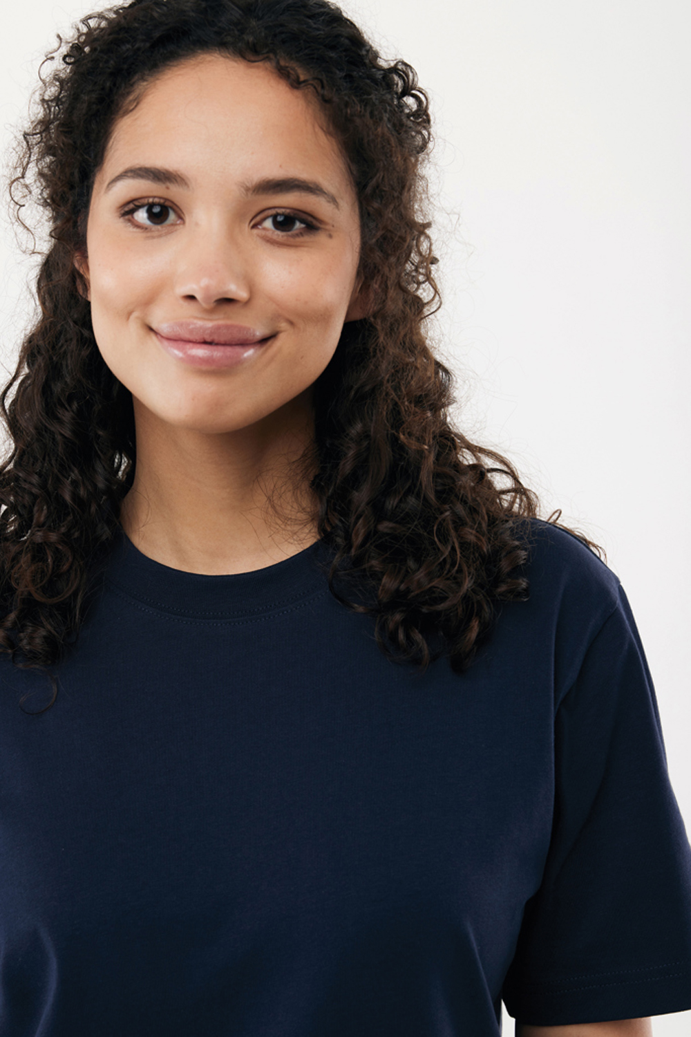 Футболка Iqoniq Nikko из переработанного хлопка, 220 г/м²-7